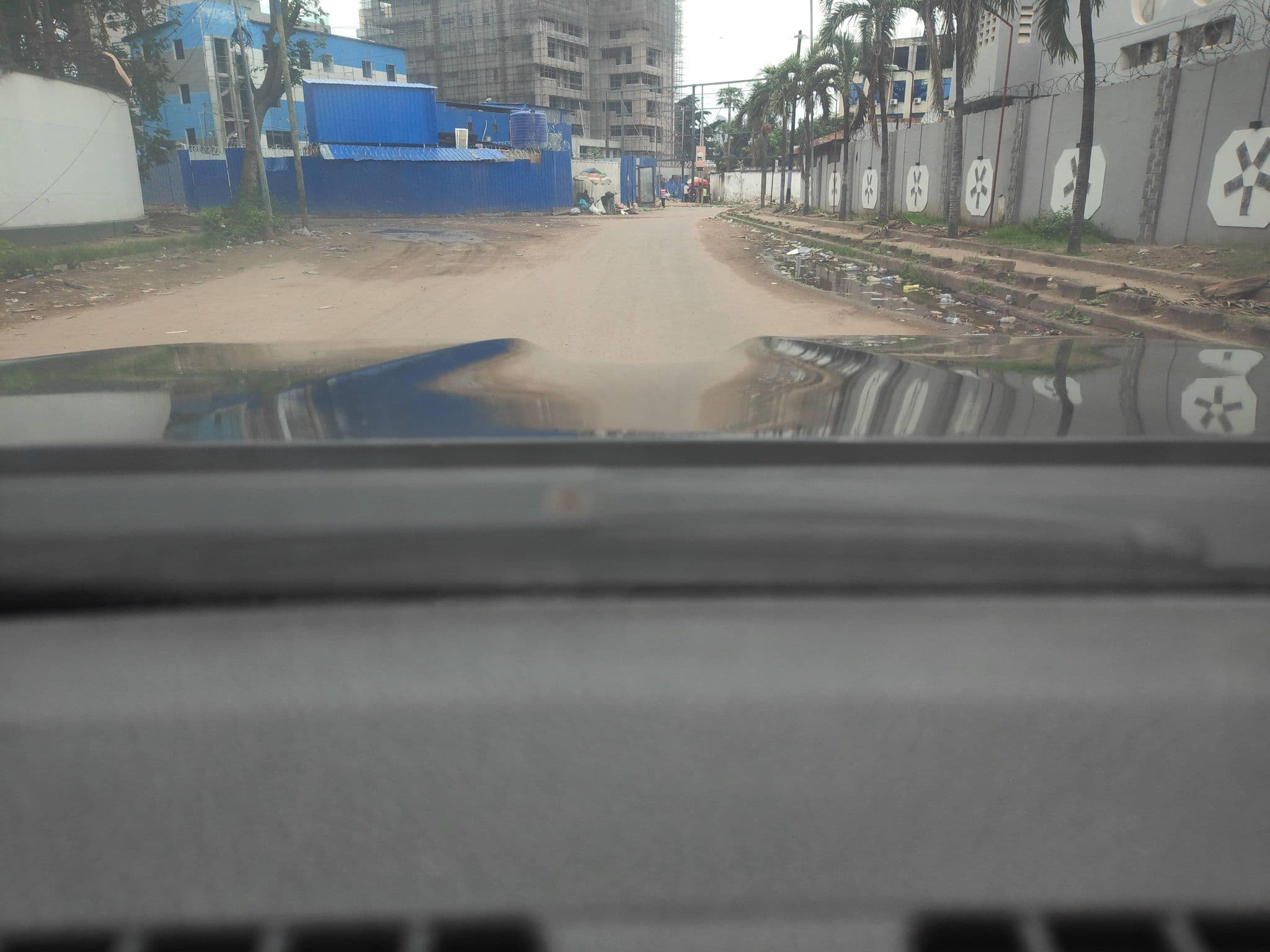 Street view near Hotel Marinel, Kinshasa — © orlanto (CC BY-SA · Mapillary)