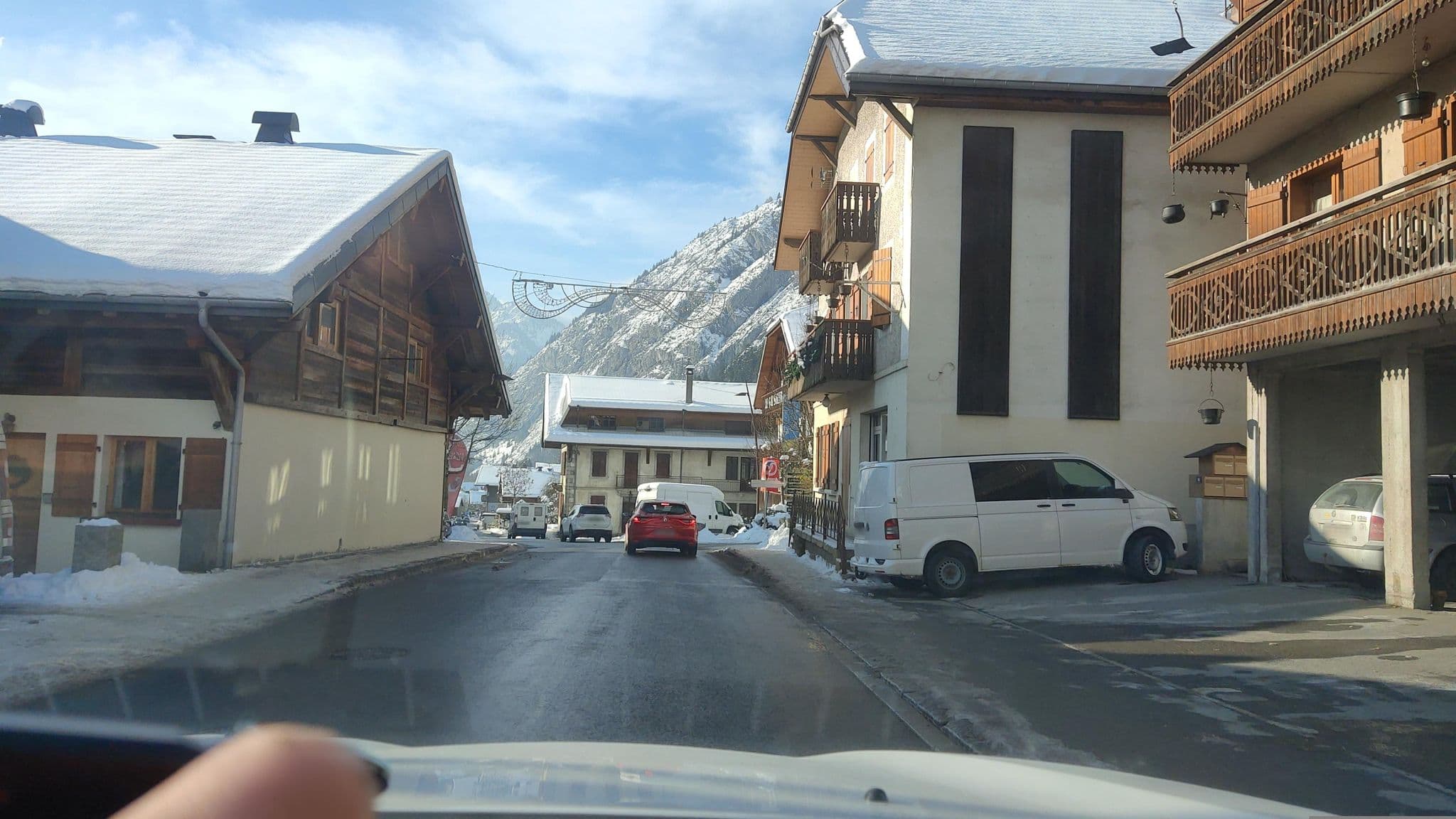 Street view near Le Montfleury, Châtel — © MatthieuF4FNE (CC BY-SA · Mapillary)