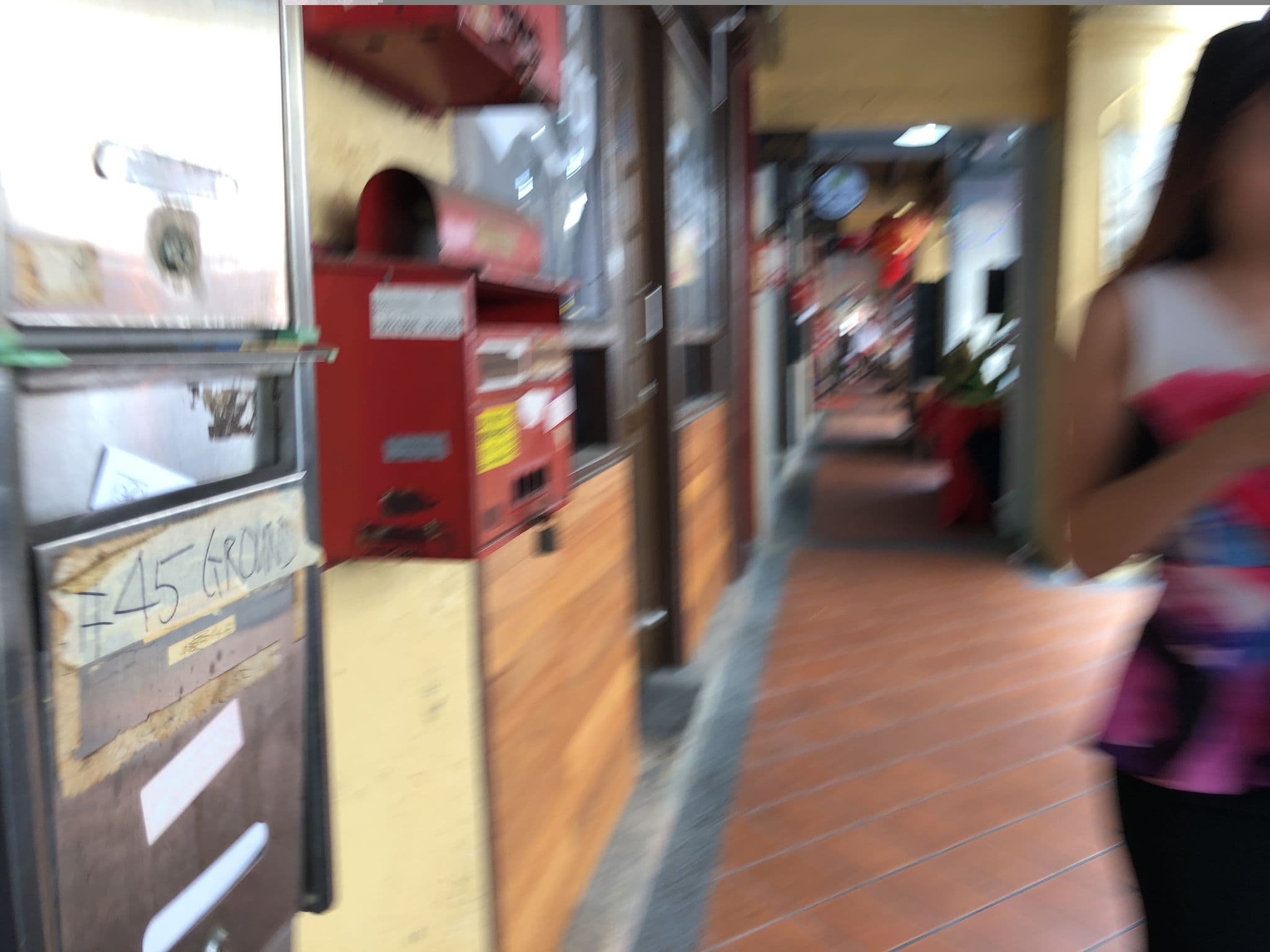 Street view near Burrow Hostel, Outram Park — © jeanchan21 (CC BY-SA · Mapillary)