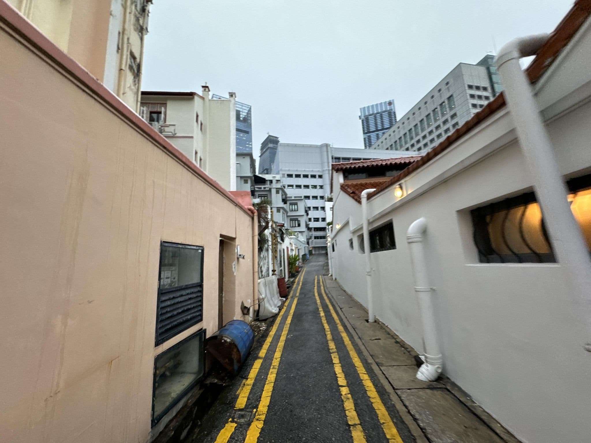 Street view near Swank @ The Scarlett, Outram Park — © filipb (CC BY-SA · Mapillary)