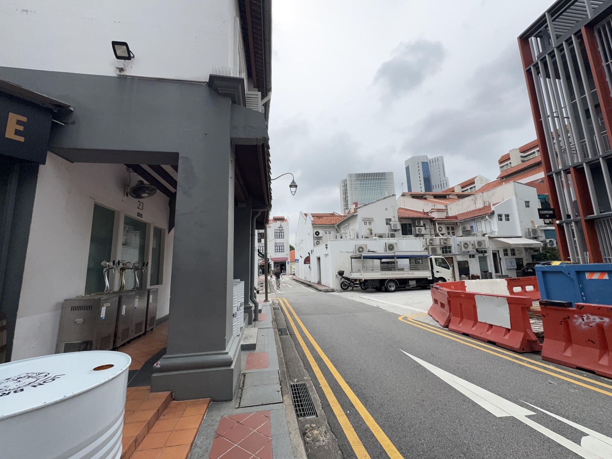 Street view near 5footwayinn, Outram Park — © filipb (CC BY-SA · Mapillary)