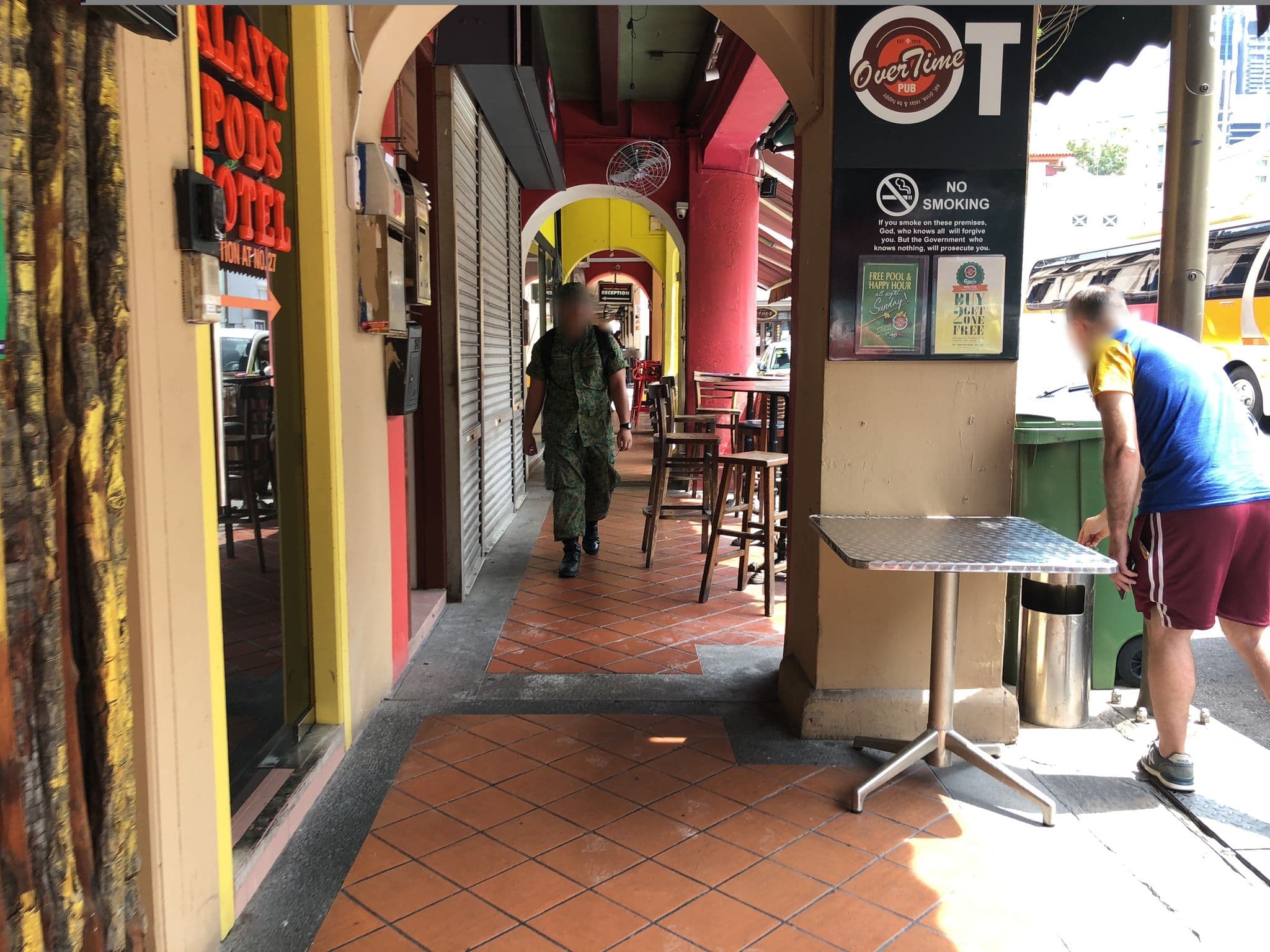 Street view near Backpackers Inn, Outram Park — © jeanchan21 (CC BY-SA · Mapillary)