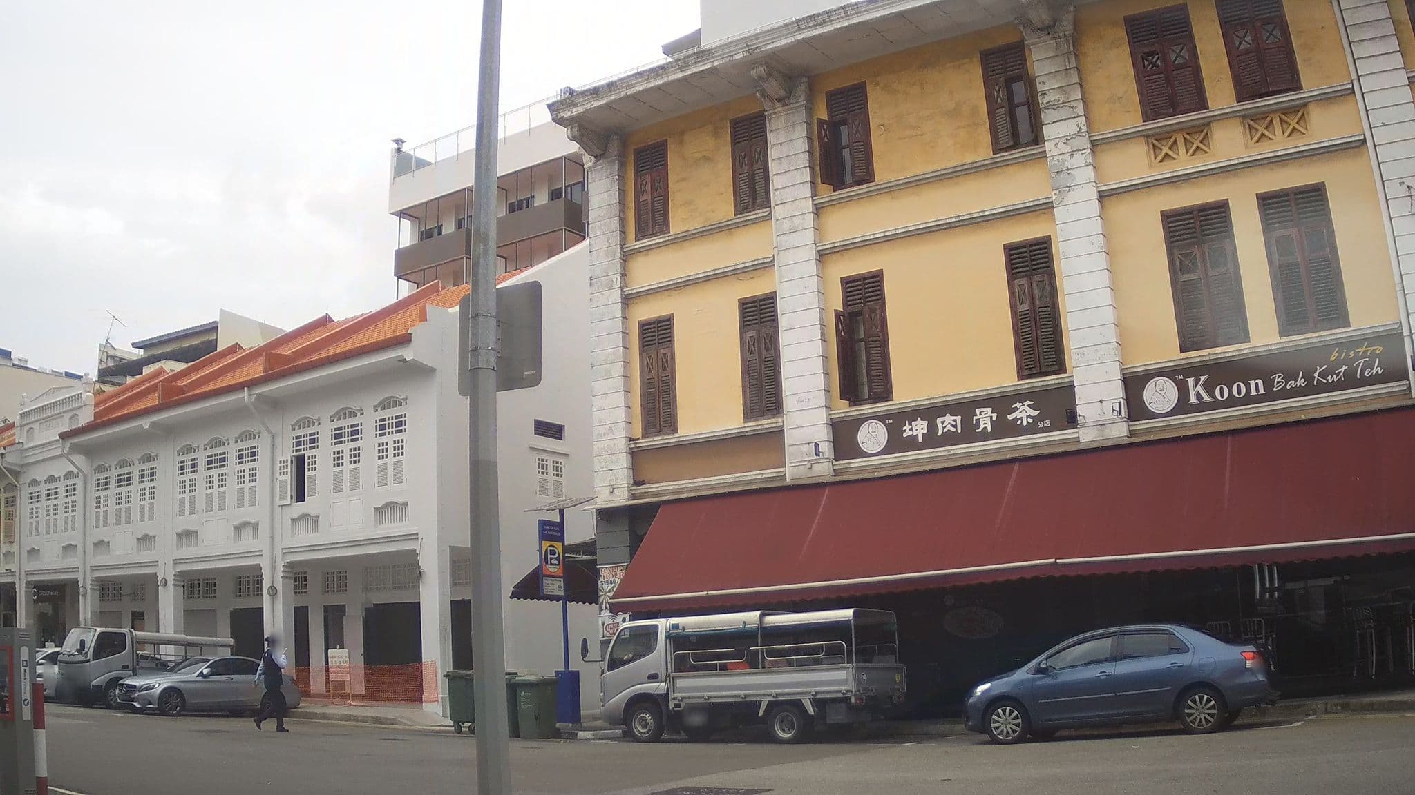 Street view near Hotel Hamilton, Lavender — © ashishgrab (CC BY-SA · Mapillary)