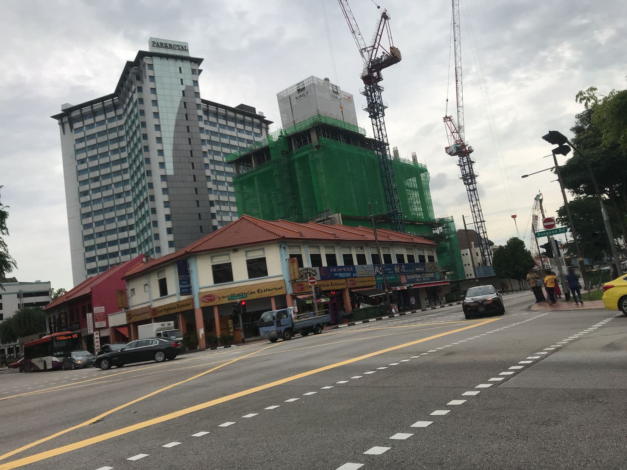 Street view near Owen House by Hmlet, Farrer Park — © loklam (CC BY-SA · Mapillary)