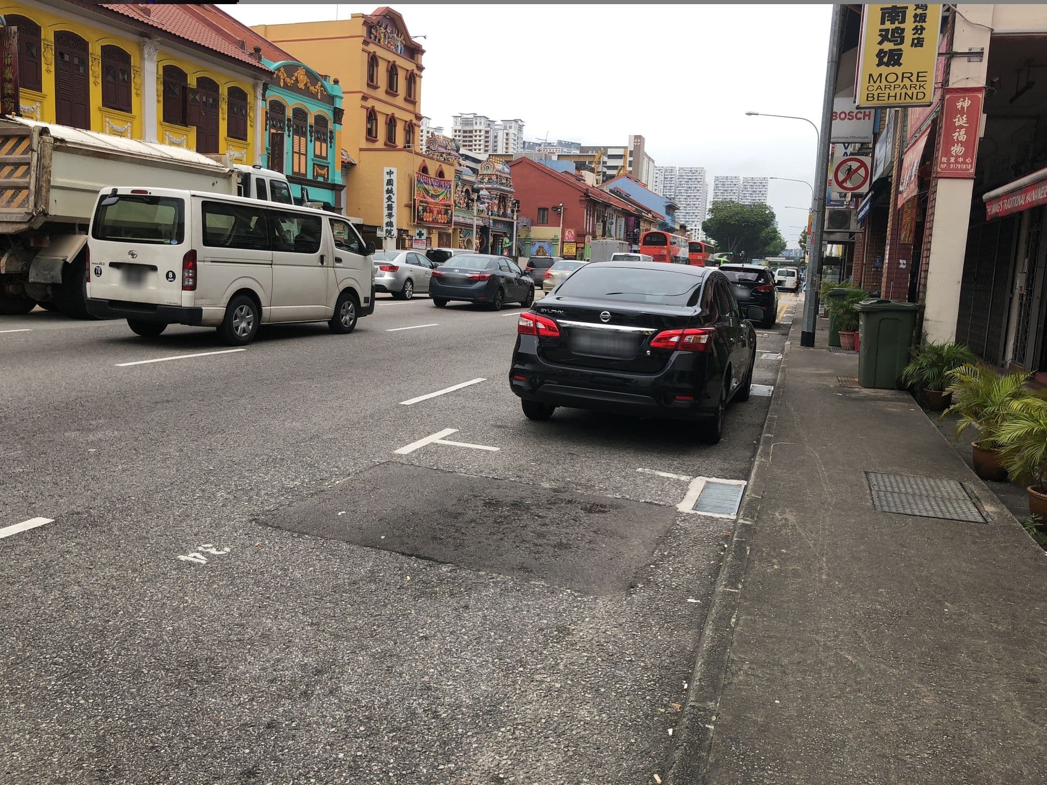 Street view near Mitraa Inn (Backpackers Hostel), Farrer Park — © jeanchan21 (CC BY-SA · Mapillary)