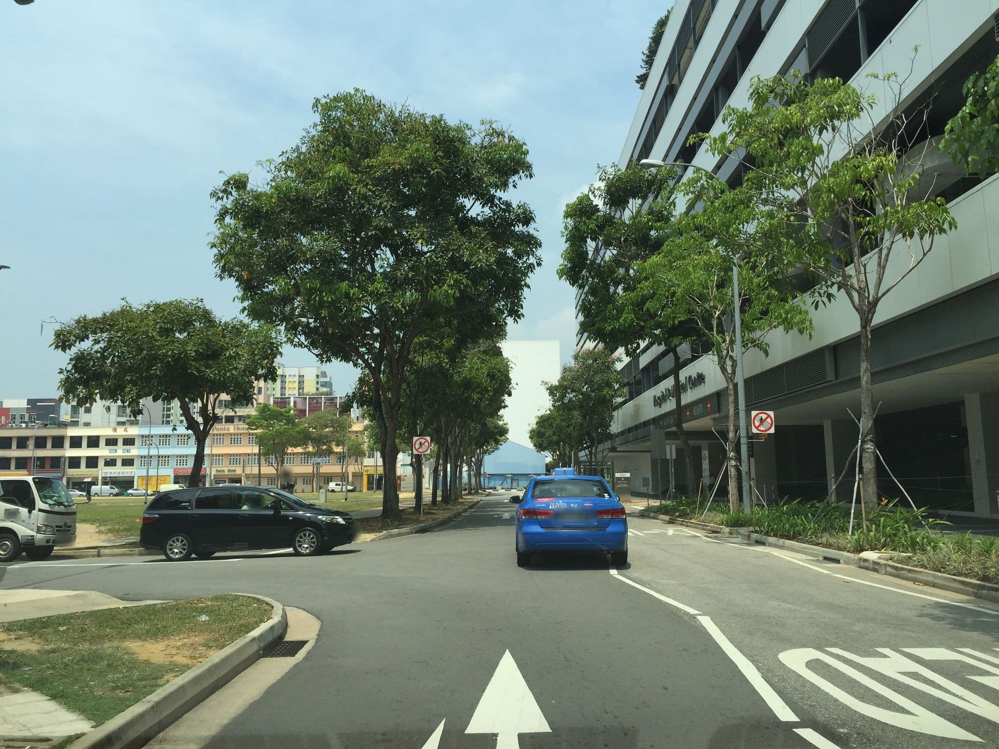 Street view near Farrer park suites, Farrer Park — © denkonstigaasiaten (CC BY-SA · Mapillary)