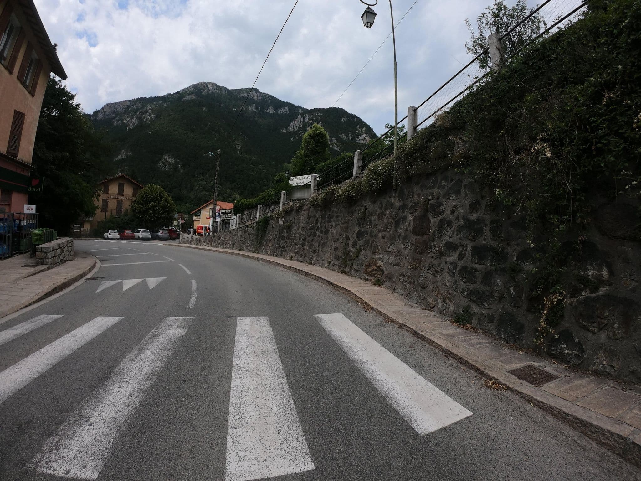 Street view near Le Relais Saint-Louis, Saint-Martin-Vésubie — © joostjakob (CC BY-SA · Mapillary)