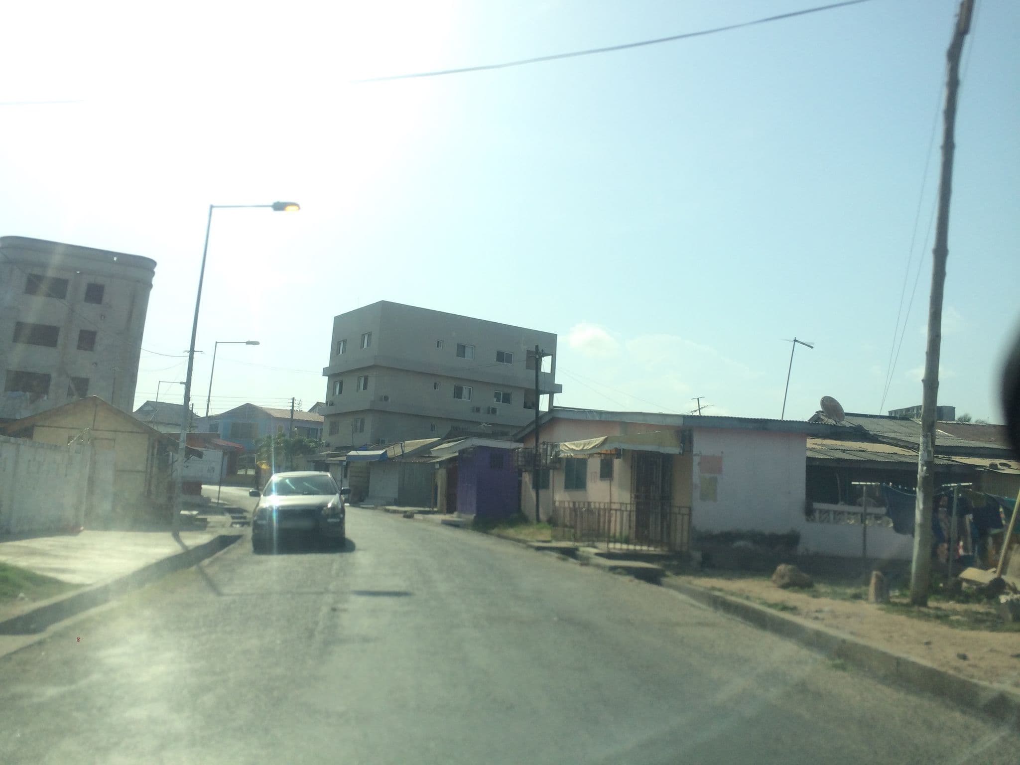 Street view near Okera Inn OSU, Osu — © mawutor (CC BY-SA · Mapillary)