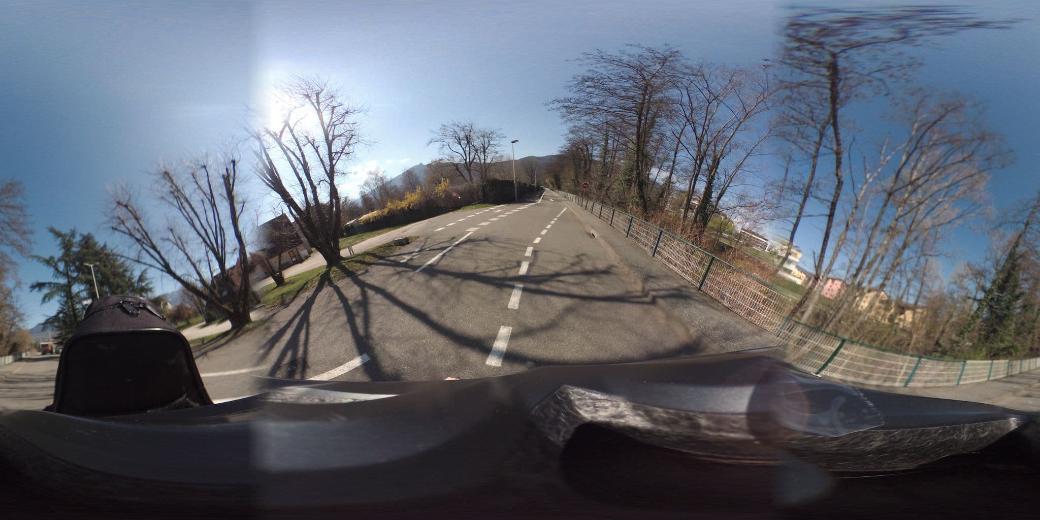 Street view near Auberge de Jeunesse, Aix-les-Bains — © arteragence (CC BY-SA · Mapillary)