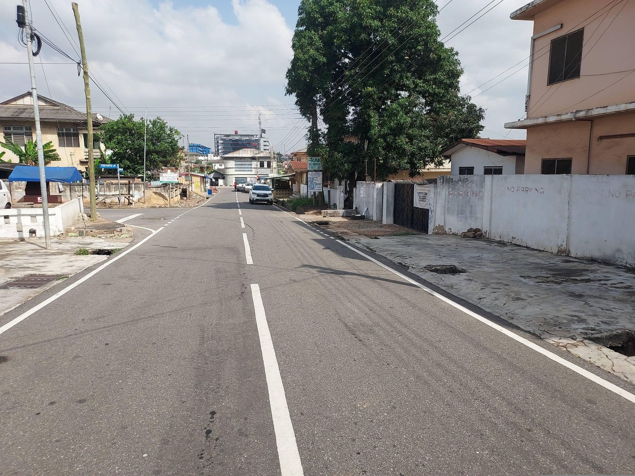 Street view near Ampaqx Grand Hotel, Accra — © Berchiepratt03 (CC BY-SA · Mapillary)