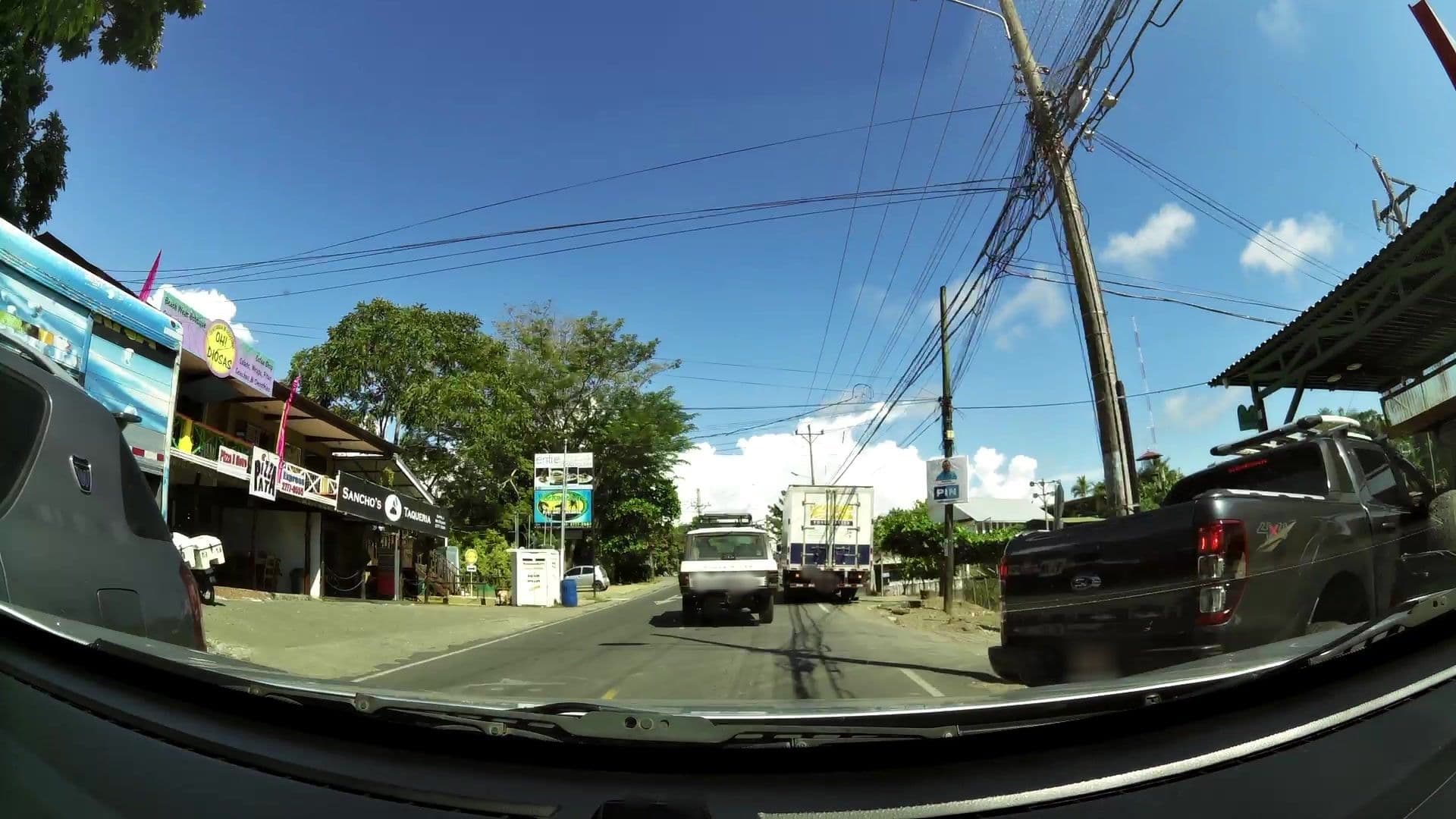 Street view near La Pura Selva, Quepos — © kaartcam (CC BY-SA · Mapillary)