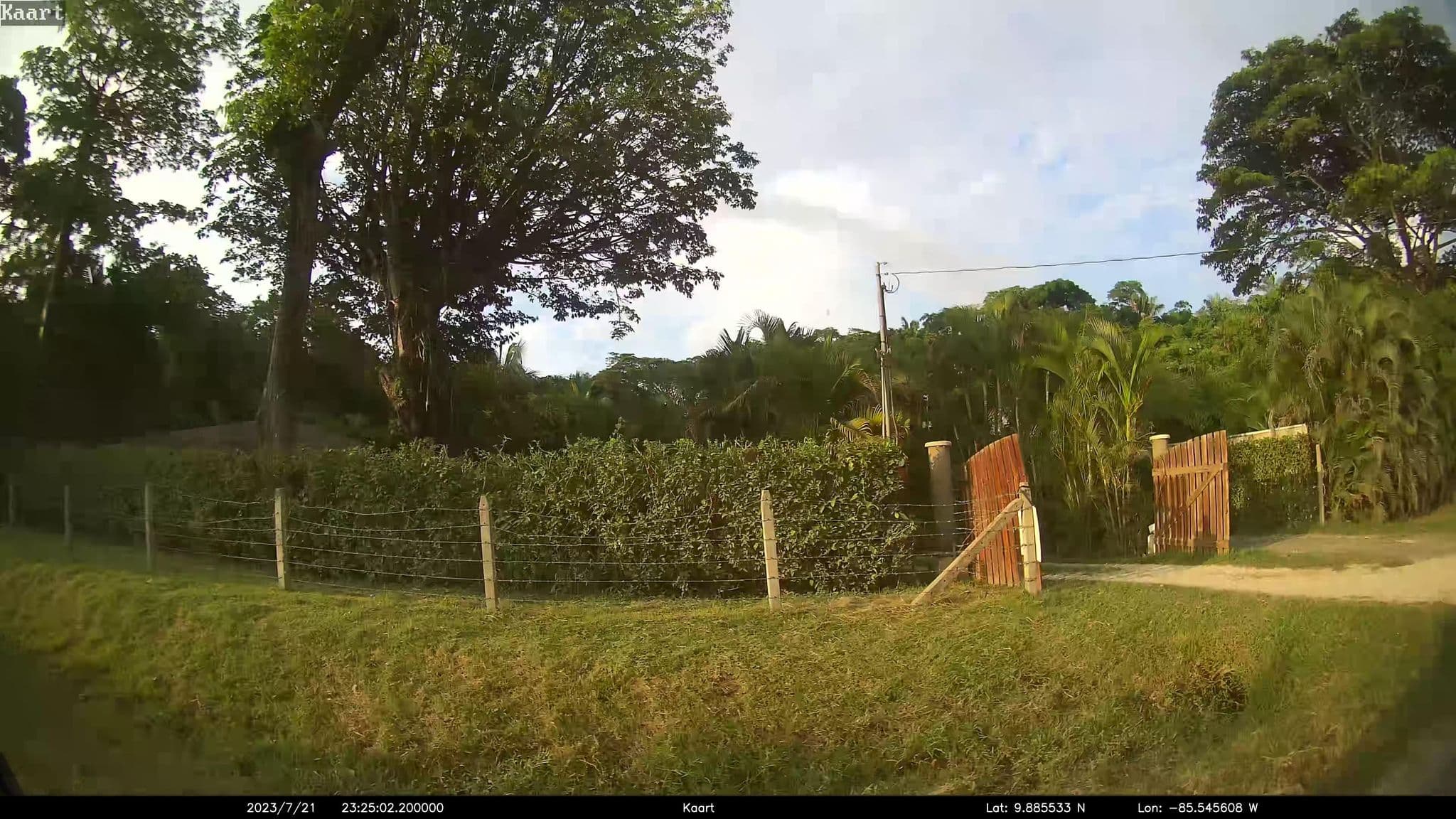 Street view near Villa Tucán, Sámara — © kaart_2 (CC BY-SA · Mapillary)