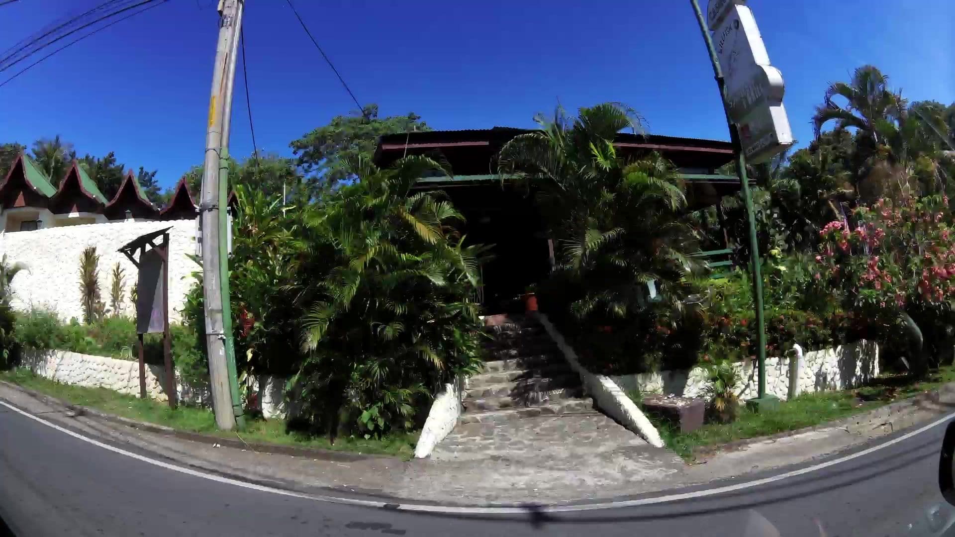 Street view near Byblos Resort and Casino, Quepos — © kaartcam (CC BY-SA · Mapillary)