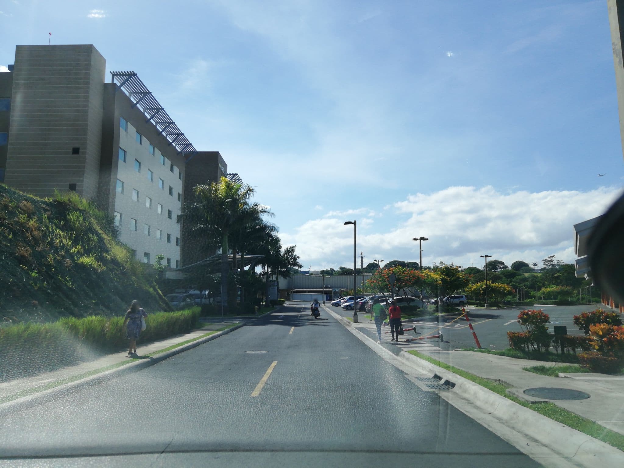 Street view near Fairfield By Marriott, Alajuela — © elotrojames (CC BY-SA · Mapillary)