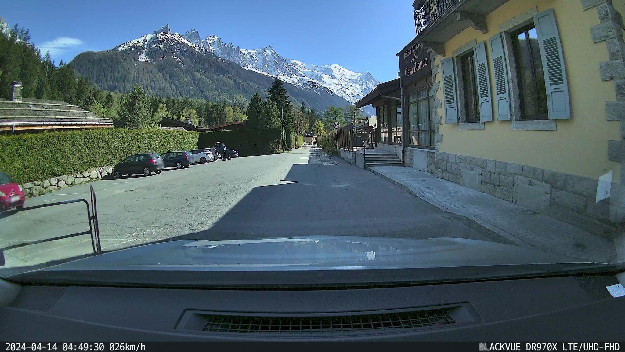Street view near Excelsior Chamonix Hôtel & Spa, Chamonix-Mont-Blanc — © ordinatous (CC BY-SA · Mapillary)