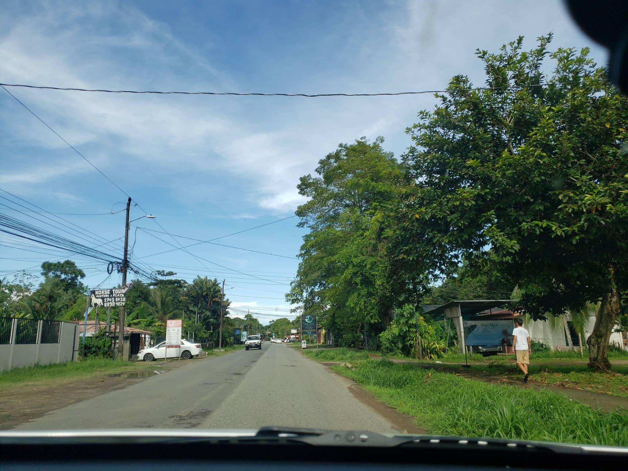 Street view near Cabinas Durán, Uvita — © guyutetube (CC BY-SA · Mapillary)
