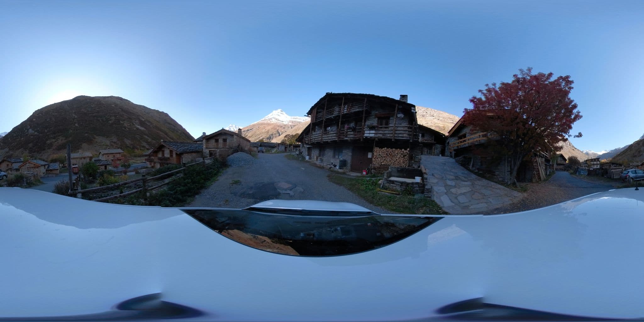 Street view near La Rosa, Val-d'Isère