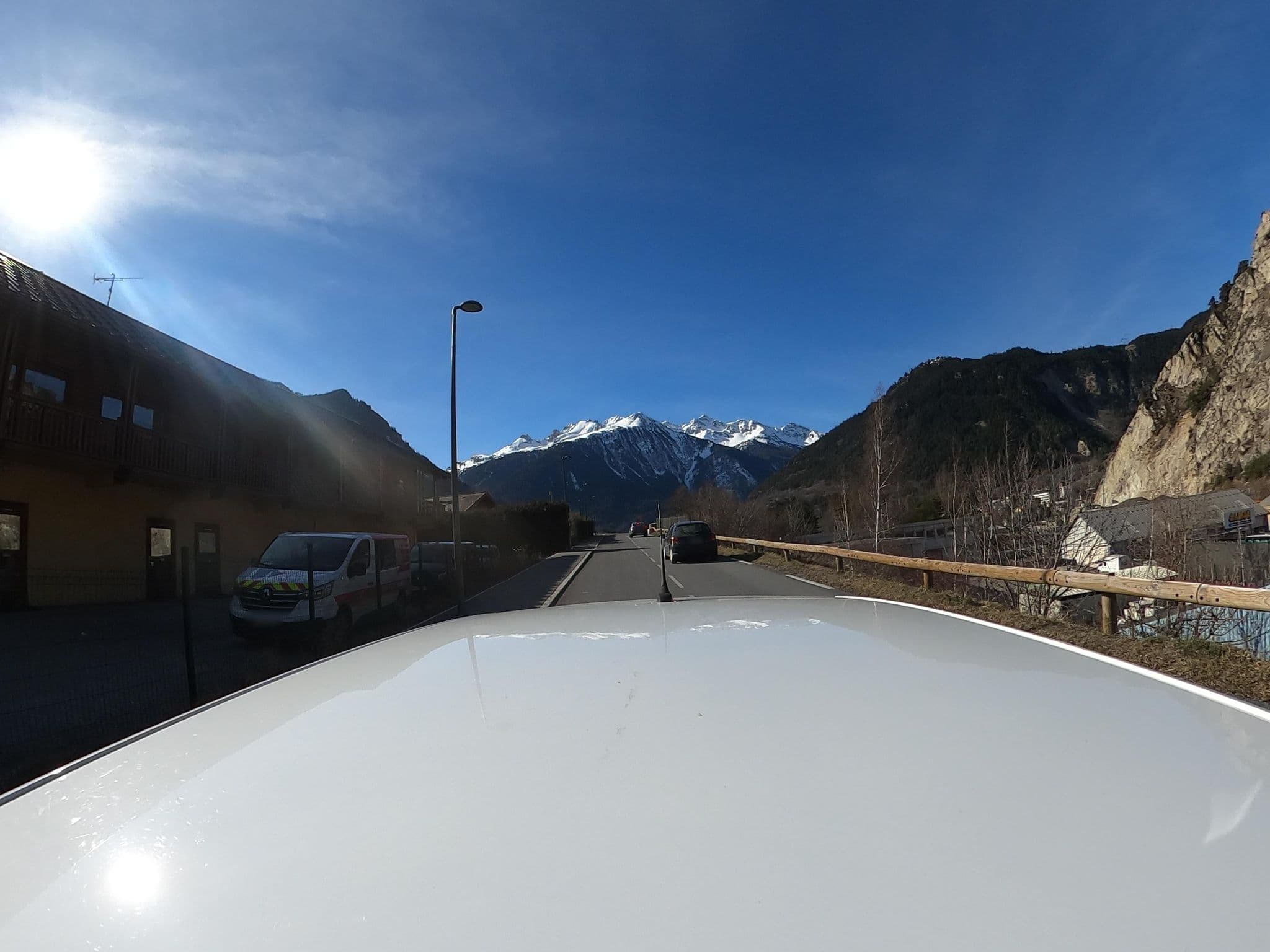 Street view near Centre l'Albaron Croix-Rouge française, Modane — © alexmodesto73 (CC BY-SA · Mapillary)