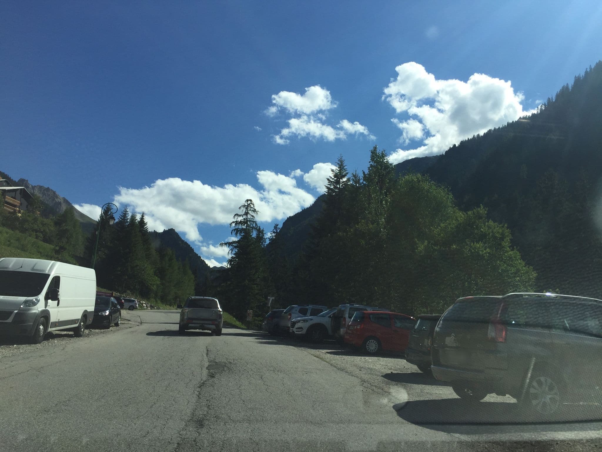 Street view near Les Chalets du Thabor, Modane — © pgiraud (CC BY-SA · Mapillary)