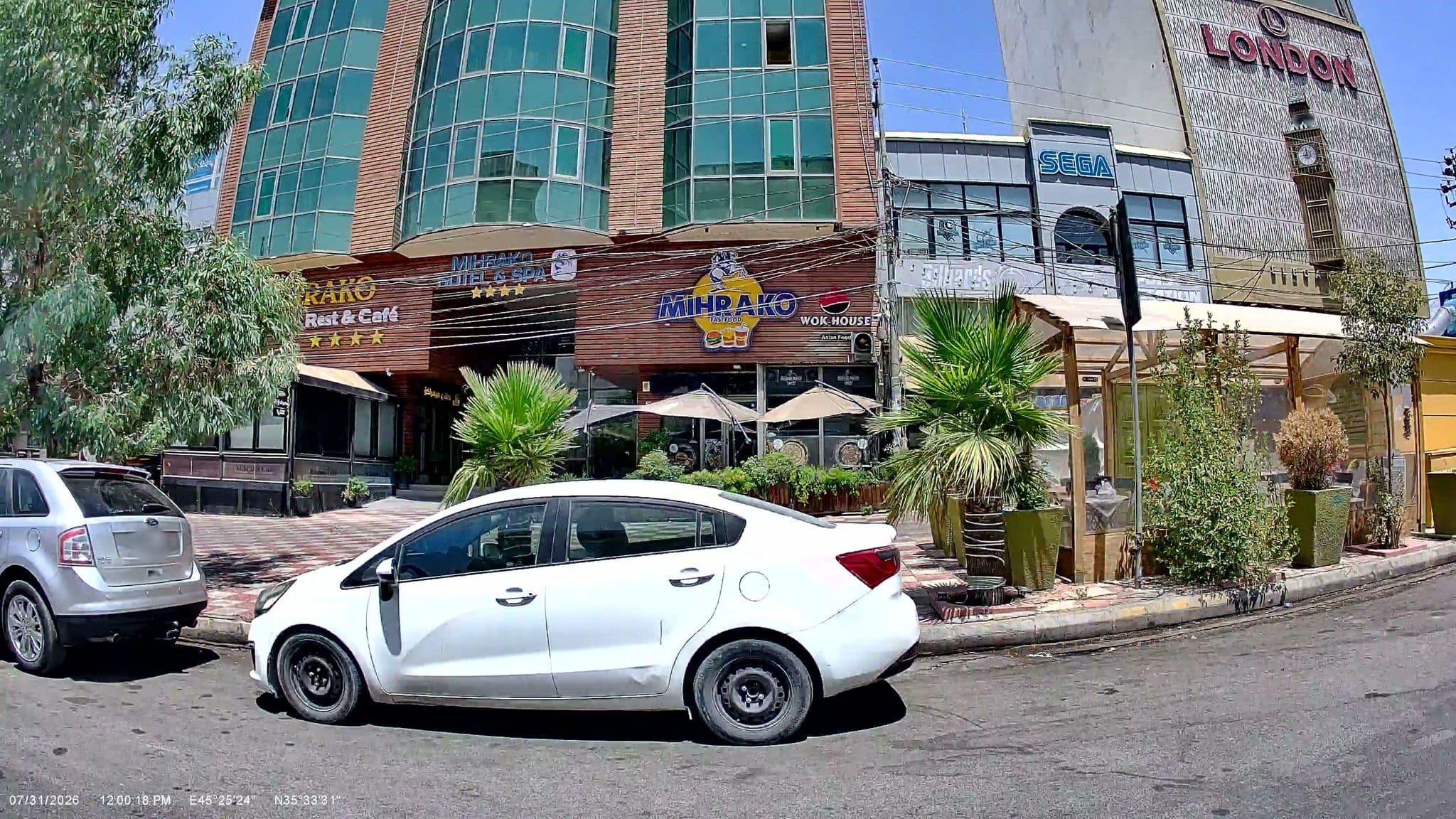 Street view near Rodos hotel, Sulaymaniyah — © rawaz85 (CC BY-SA · Mapillary)