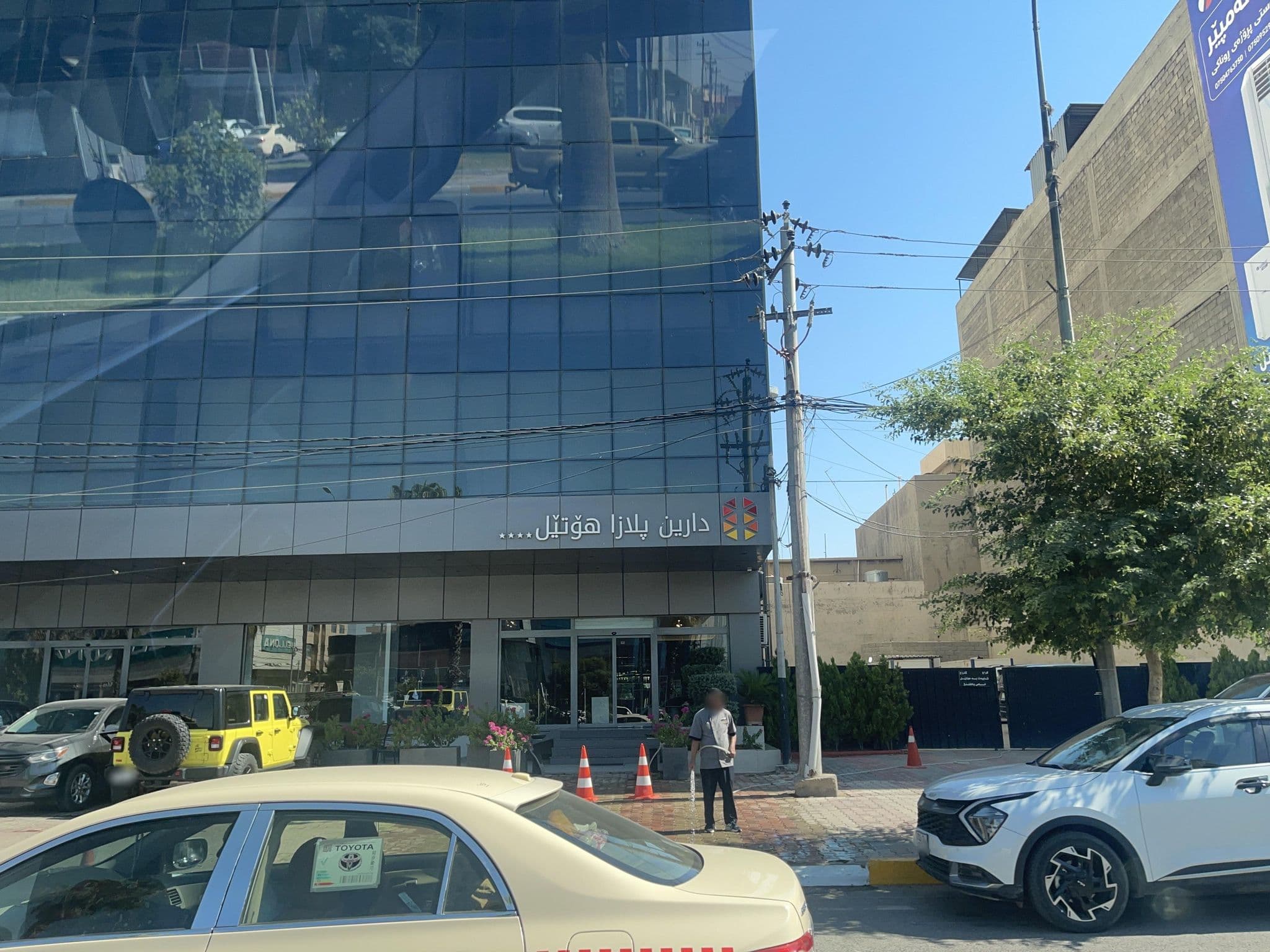 Street view near Darin Plaza Hotel, Erbil — © rawaz85 (CC BY-SA · Mapillary)