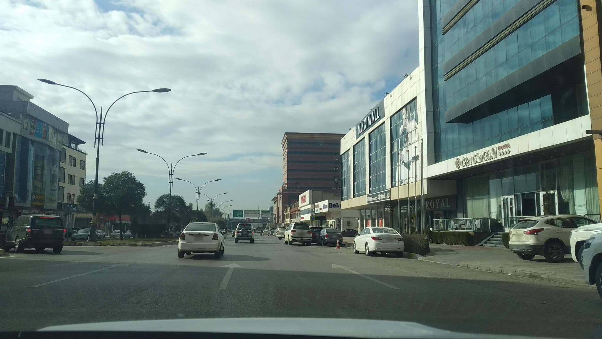 Street view near Asteral Hawler Hotel, Erbil — © muhammadismael (CC BY-SA · Mapillary)