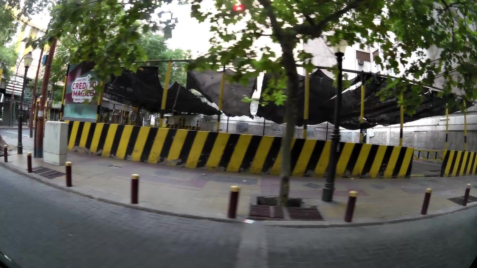 Street view near Apartment City Heart, Mendoza