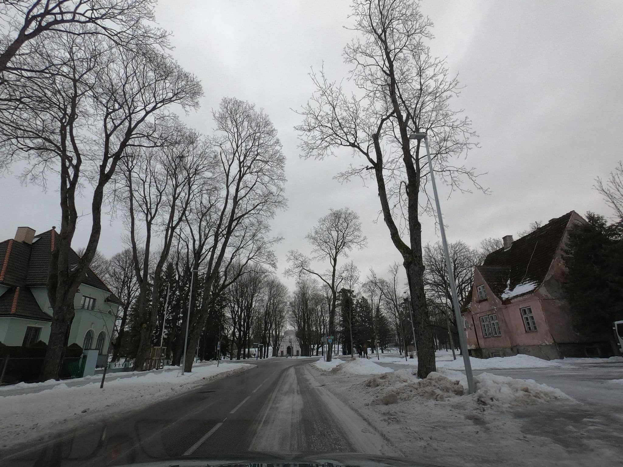 Street view near Mere majutus, Pärnu — © richlv (CC BY-SA · Mapillary)