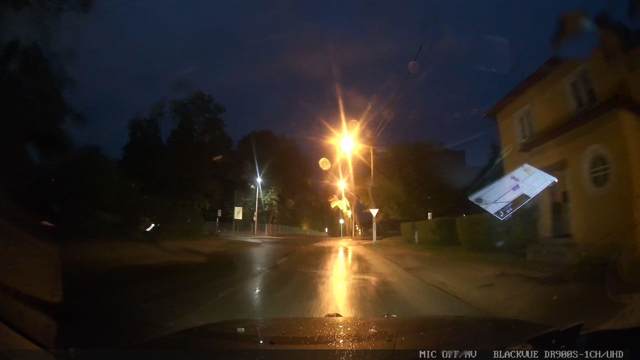 Street view near Liiva Guest Accommodation, Tartu — © grobin (CC BY-SA · Mapillary)