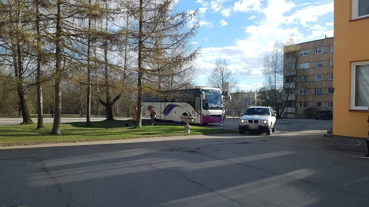 Street view near Starest Hotell, Tartu — © roadexplorer001 (CC BY-SA · Mapillary)