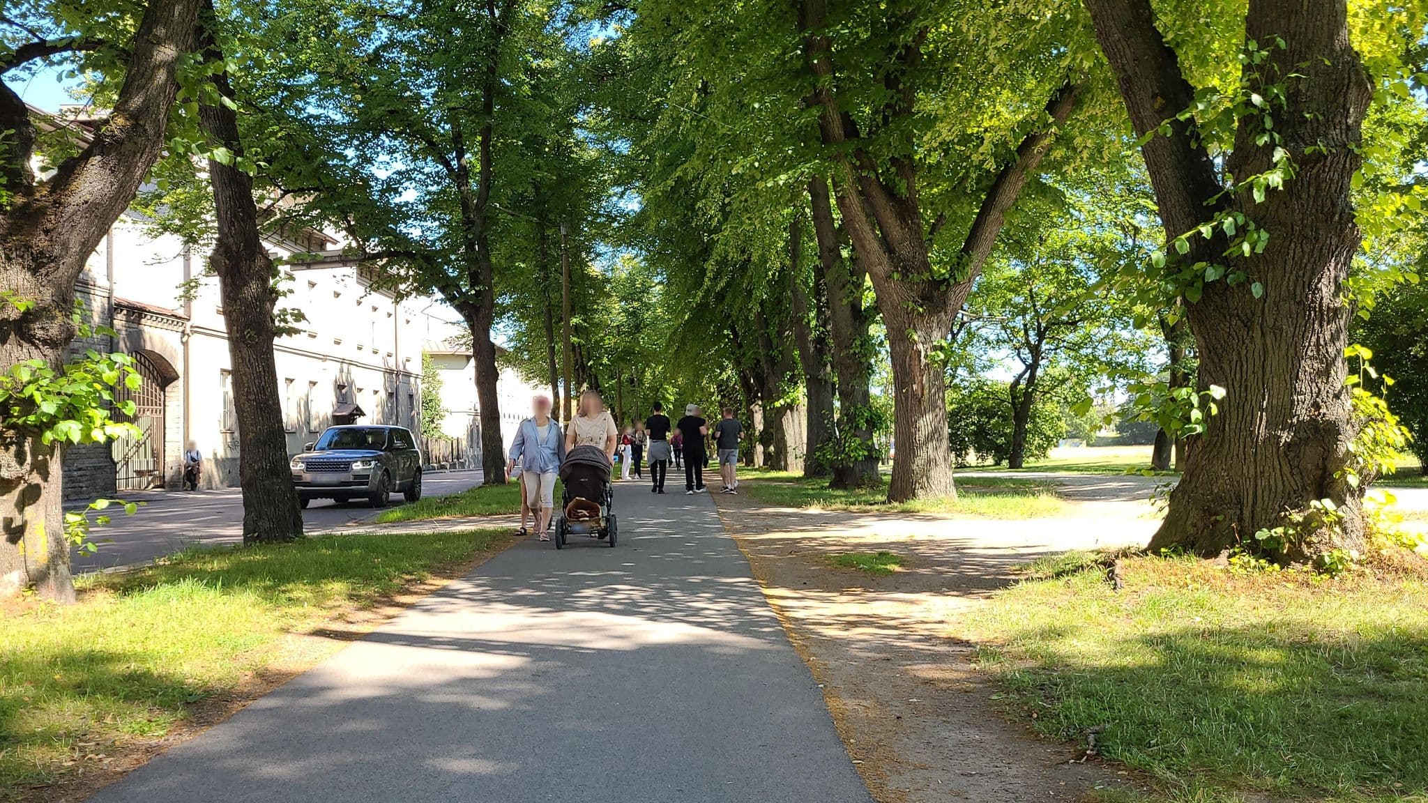 Street view near Domina Inn Ilmarine, Tallinn — © jopparn (CC BY-SA · Mapillary)
