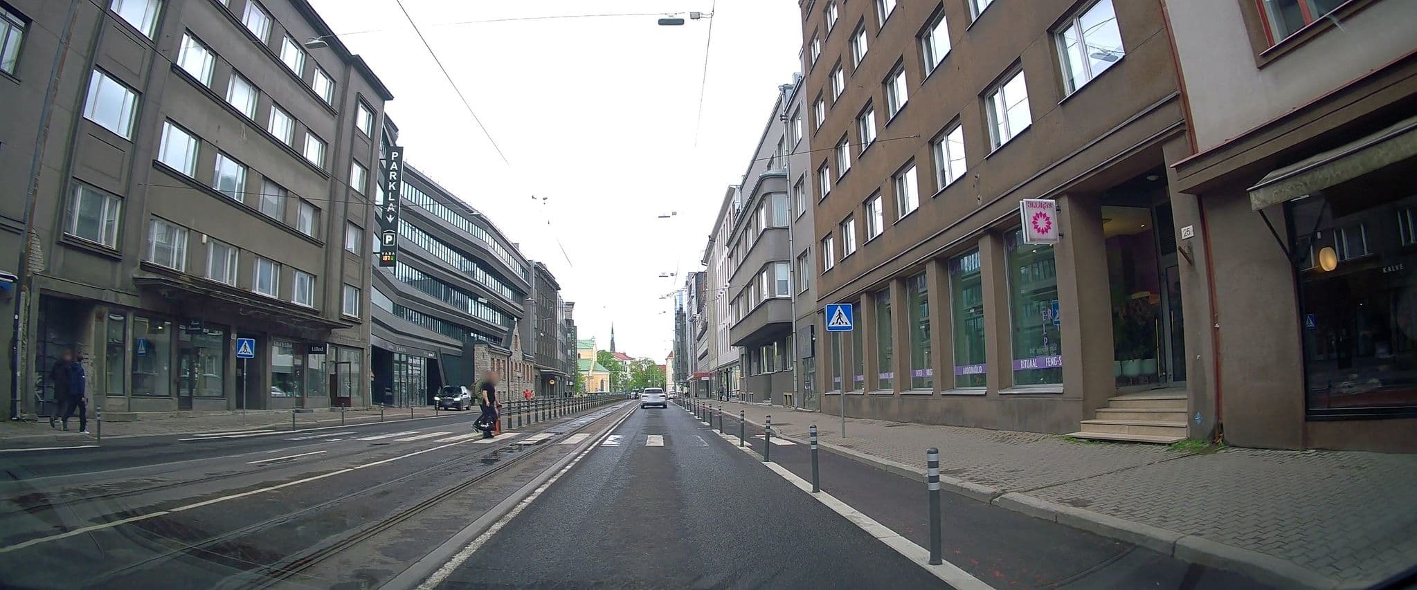 Street view near Merion Hostels, Tallinn — © ESTmapper1001 (CC BY-SA · Mapillary)