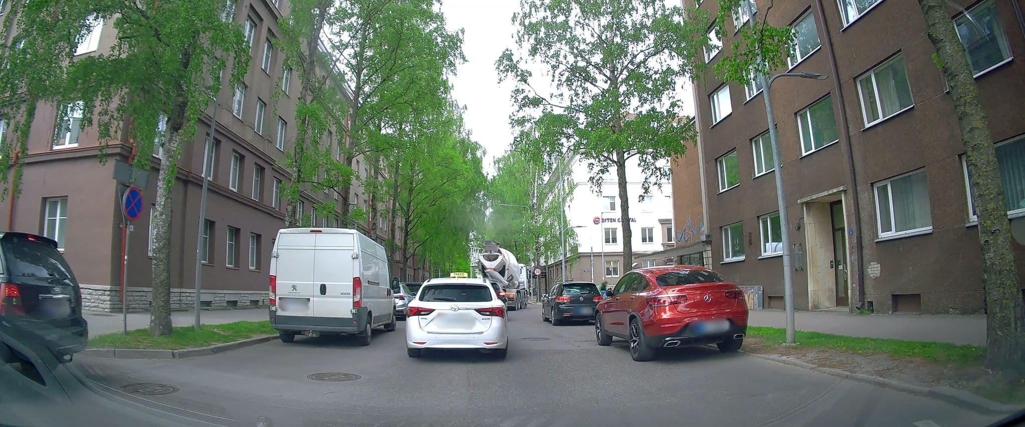 Street view near Radisson Blu Hotel Olumpia Swimming Pool, Kesklinn — © ESTmapper1001 (CC BY-SA · Mapillary)