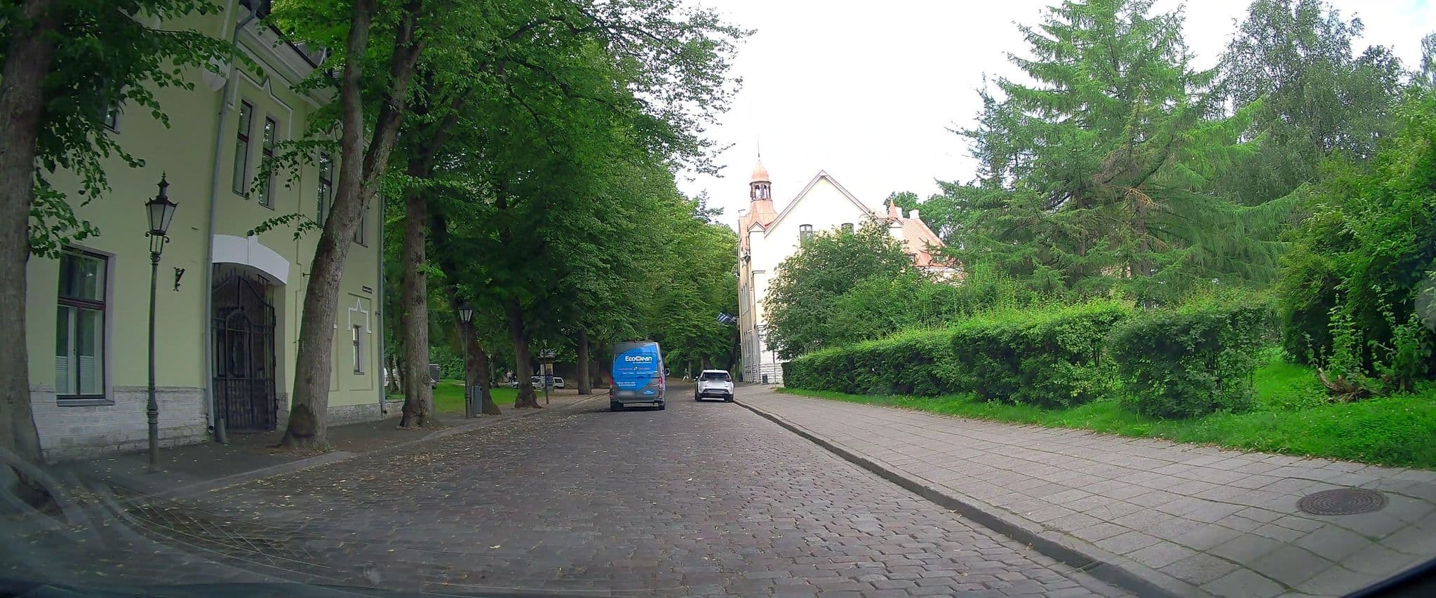 Street view near Delta Apartments, Tallinn — © ESTmapper1001 (CC BY-SA · Mapillary)