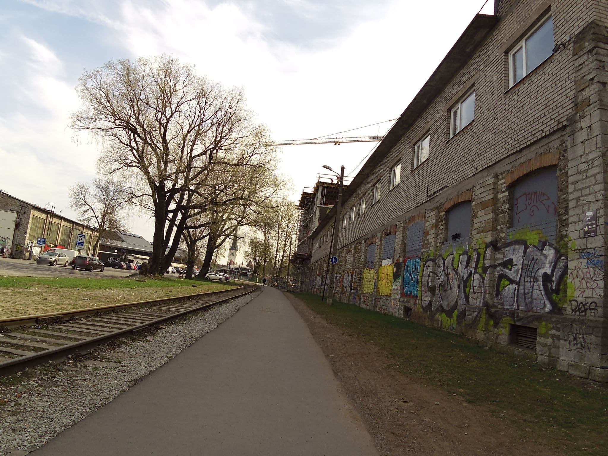 Street view near Platform 7 Guest Accommodation, Tallinn — © till (CC BY-SA · Mapillary)