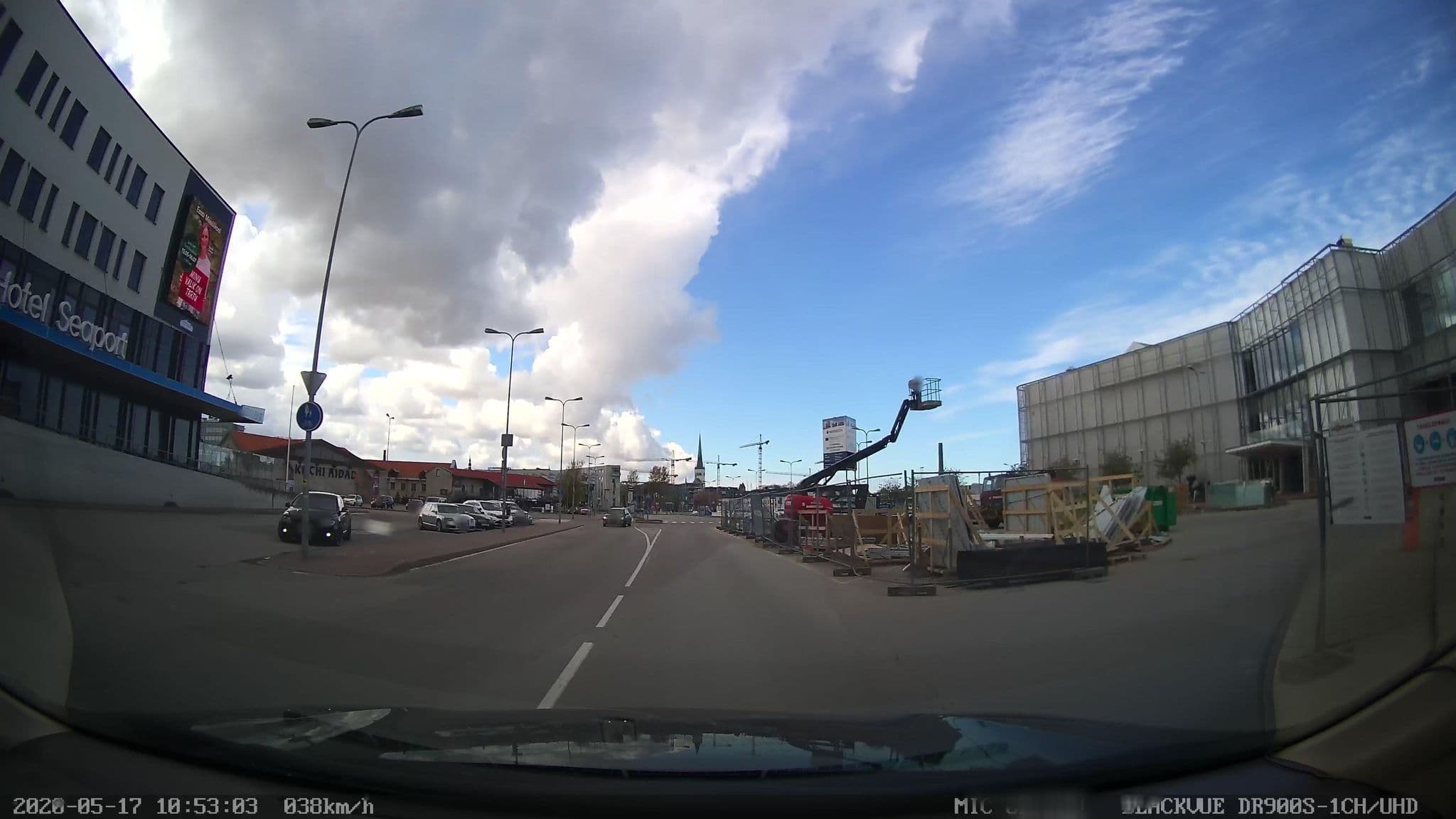Street view near Tallinn Seaport Hotel, Kesklinn — © till (CC BY-SA · Mapillary)
