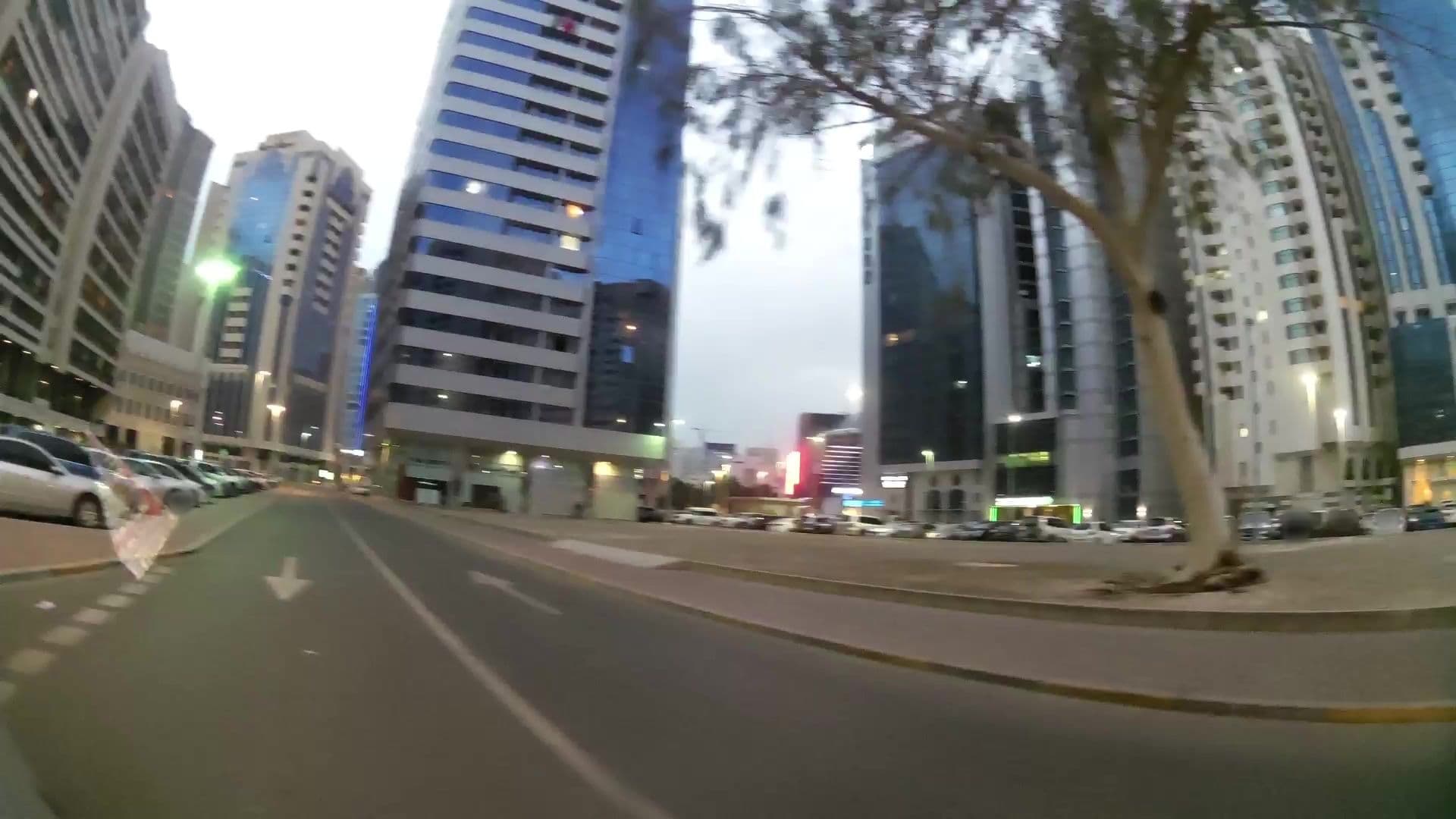 Street view near Grand Continental Flamingo Hotel Abu Dhabi, Abu Dhabi — © kaartcam (CC BY-SA · Mapillary)