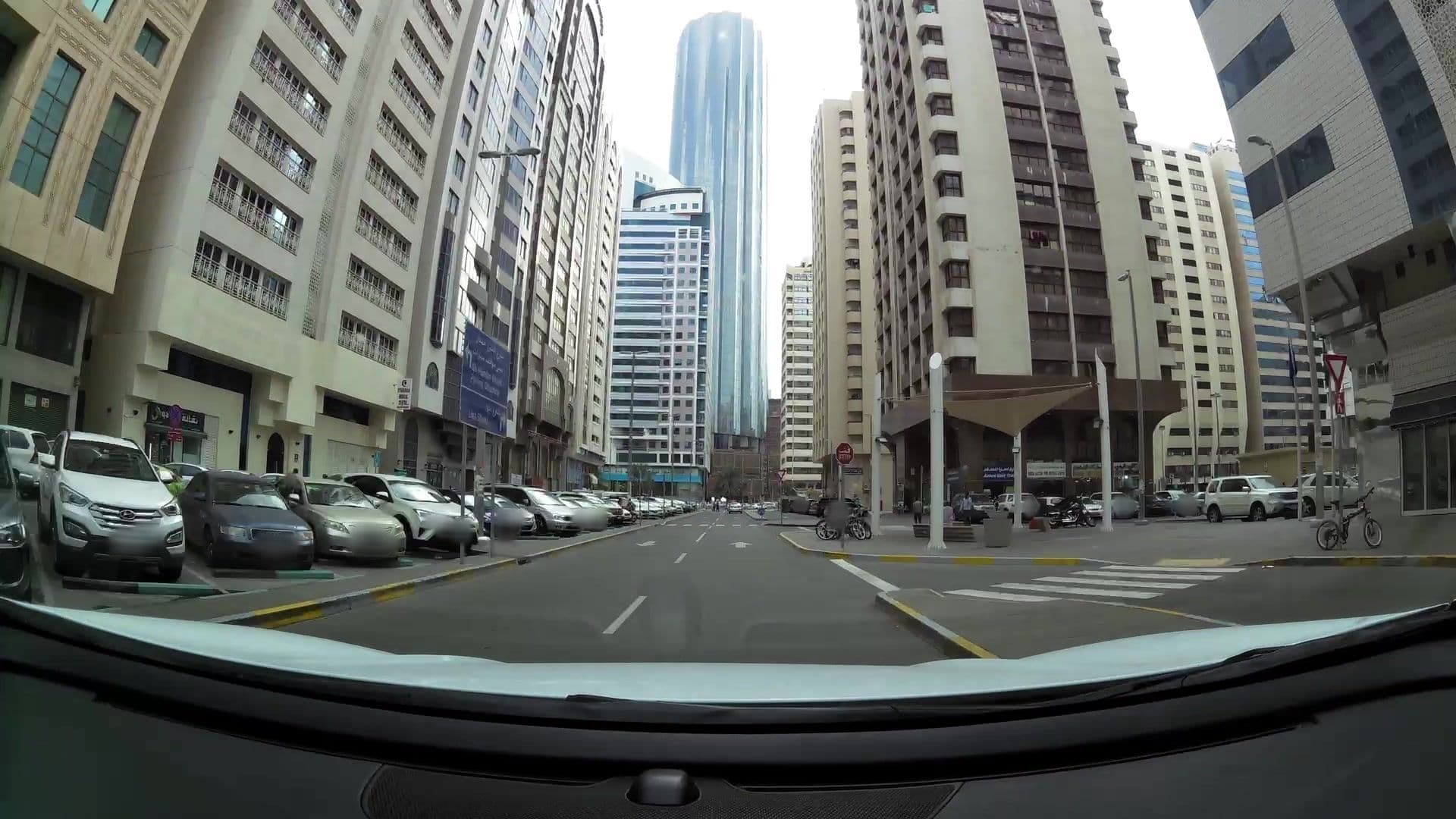 Street view near Hotel Royal Regency Abu Dhabi Tower, Abu Dhabi — © kaartcam (CC BY-SA · Mapillary)