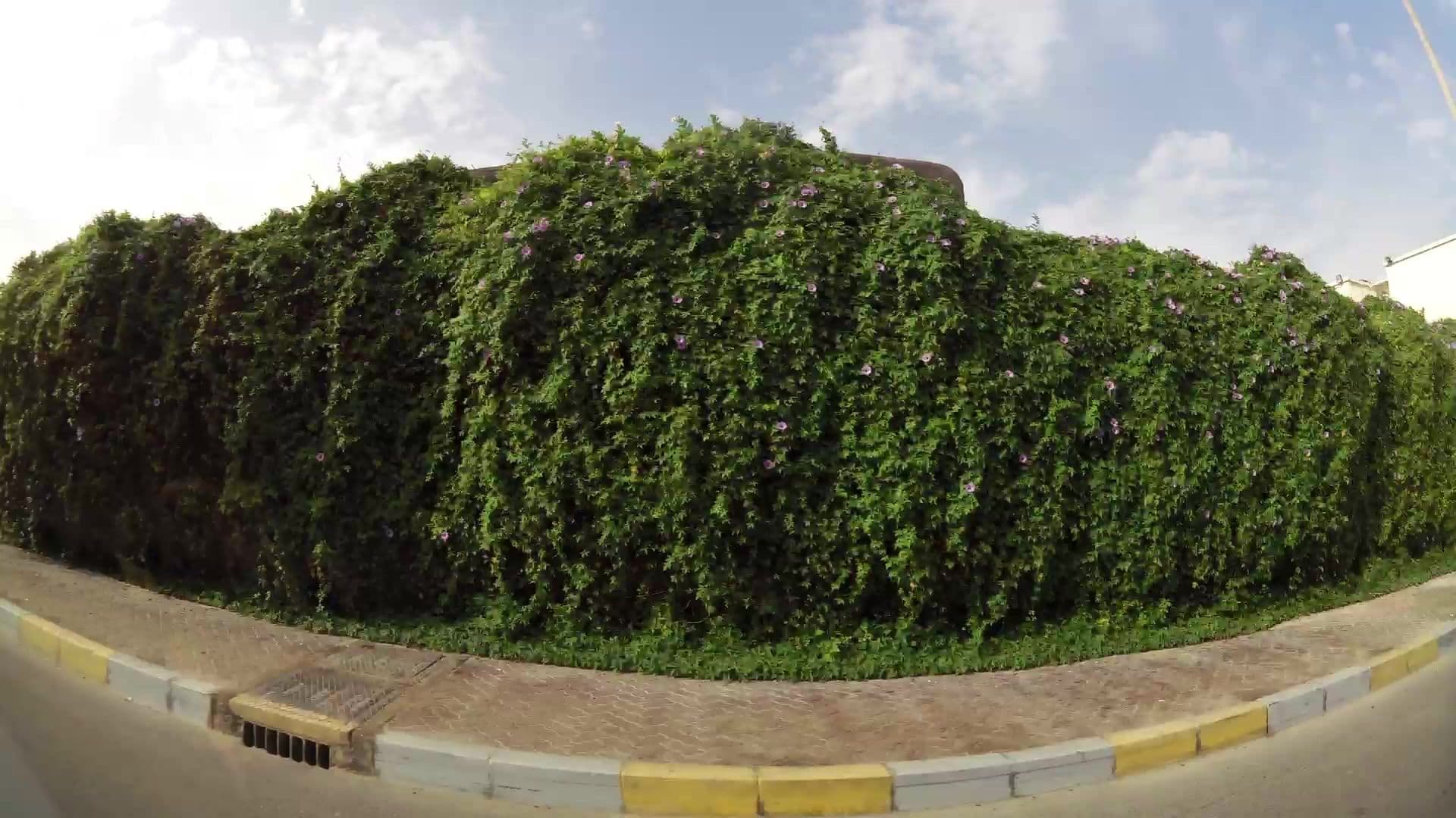 Street view near Villaggio Hotel & Resort, Abu Dhabi — © kaartcam (CC BY-SA · Mapillary)