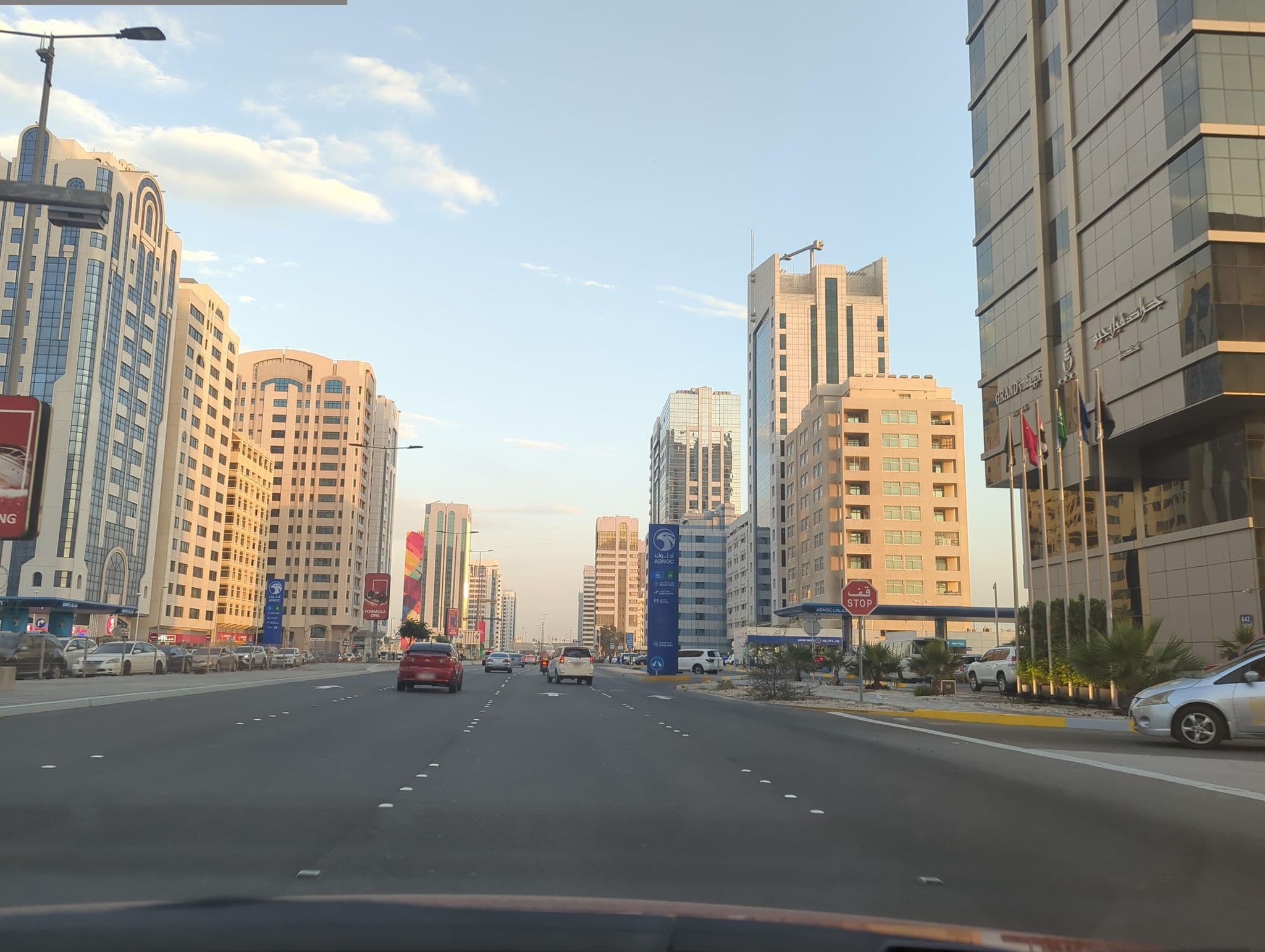 Street view near Grand Vilaggio Hotel, Abu Dhabi — © Majid_Waze (CC BY-SA · Mapillary)