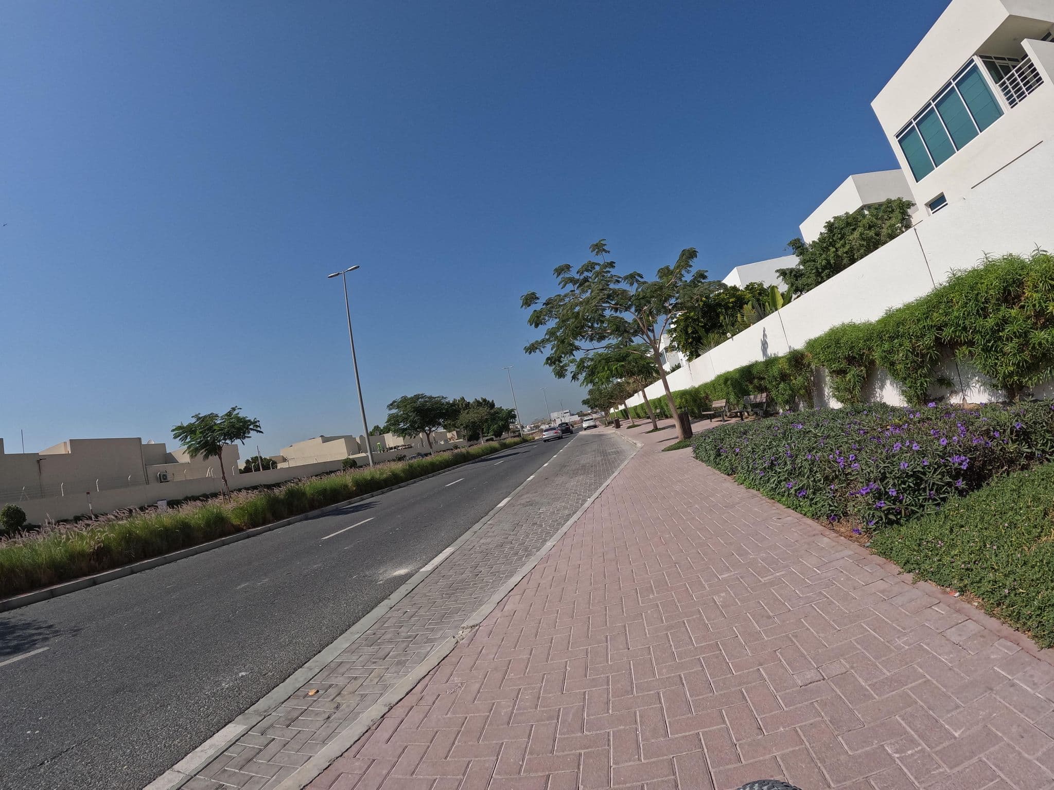 Street view near Armani Hotel Dubai, Al Sufouh — © countzero5 (CC BY-SA · Mapillary)