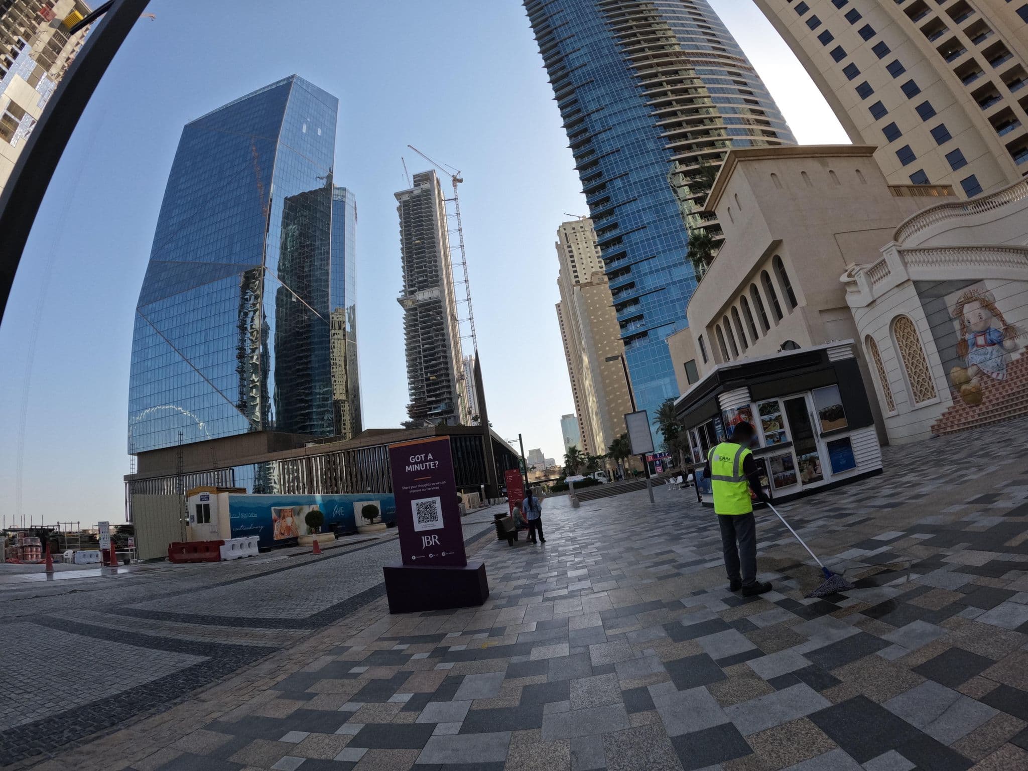 Street view near California Hostel Dubai, Dubai Marina — © countzero5 (CC BY-SA · Mapillary)