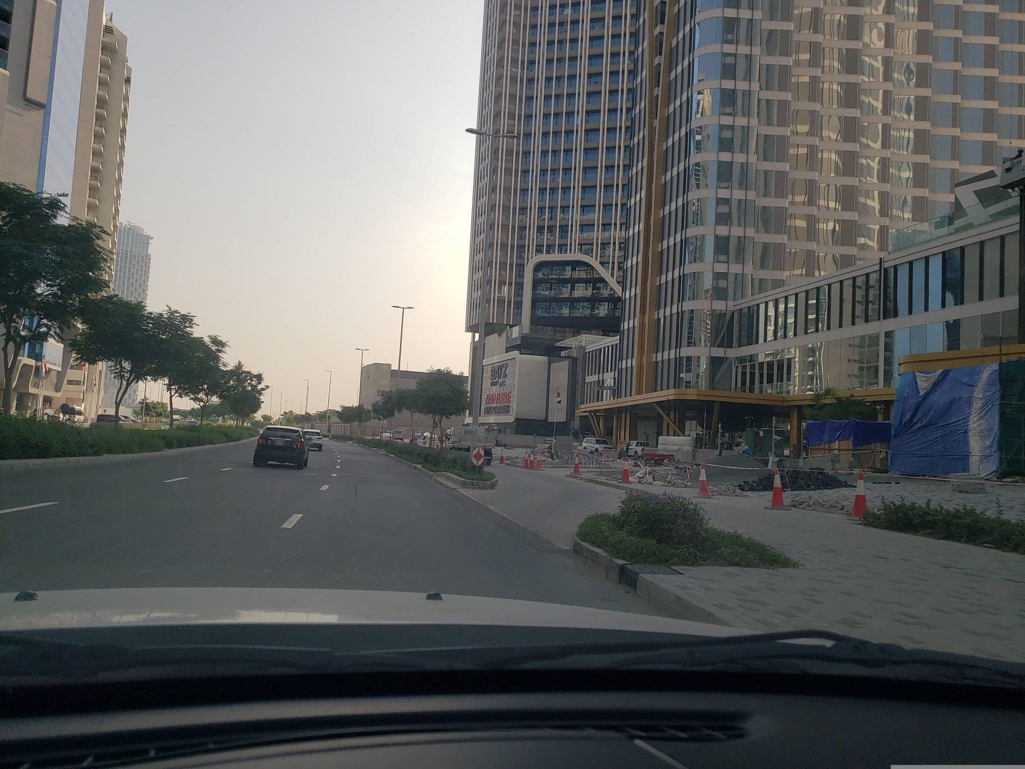 Street view near Holiday Inn Dubai Business Bay, an IHG Hotel, Business Bay — © mapfool (CC BY-SA · Mapillary)
