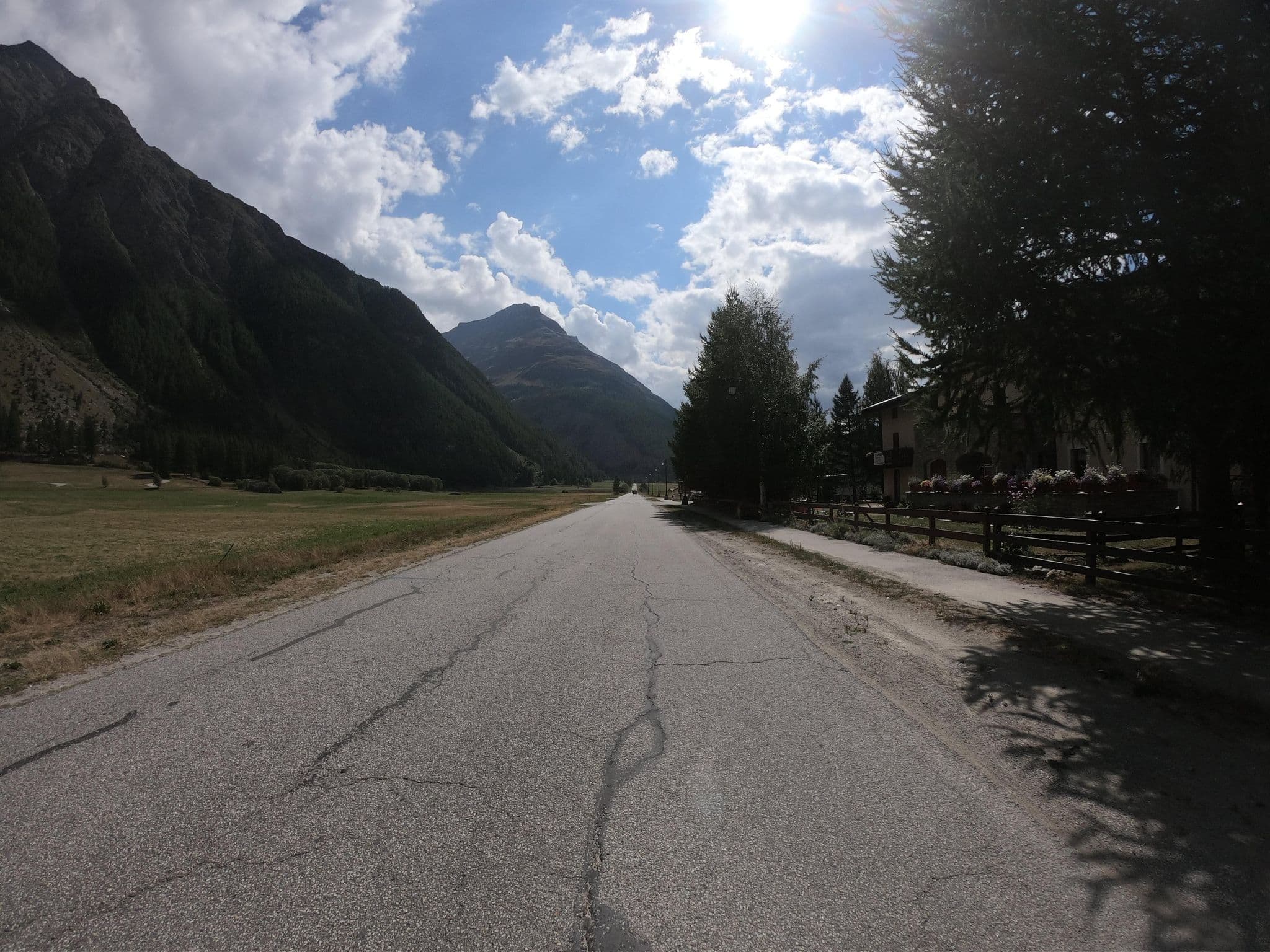 Street view near Le Refuge, Val-d'Isère
