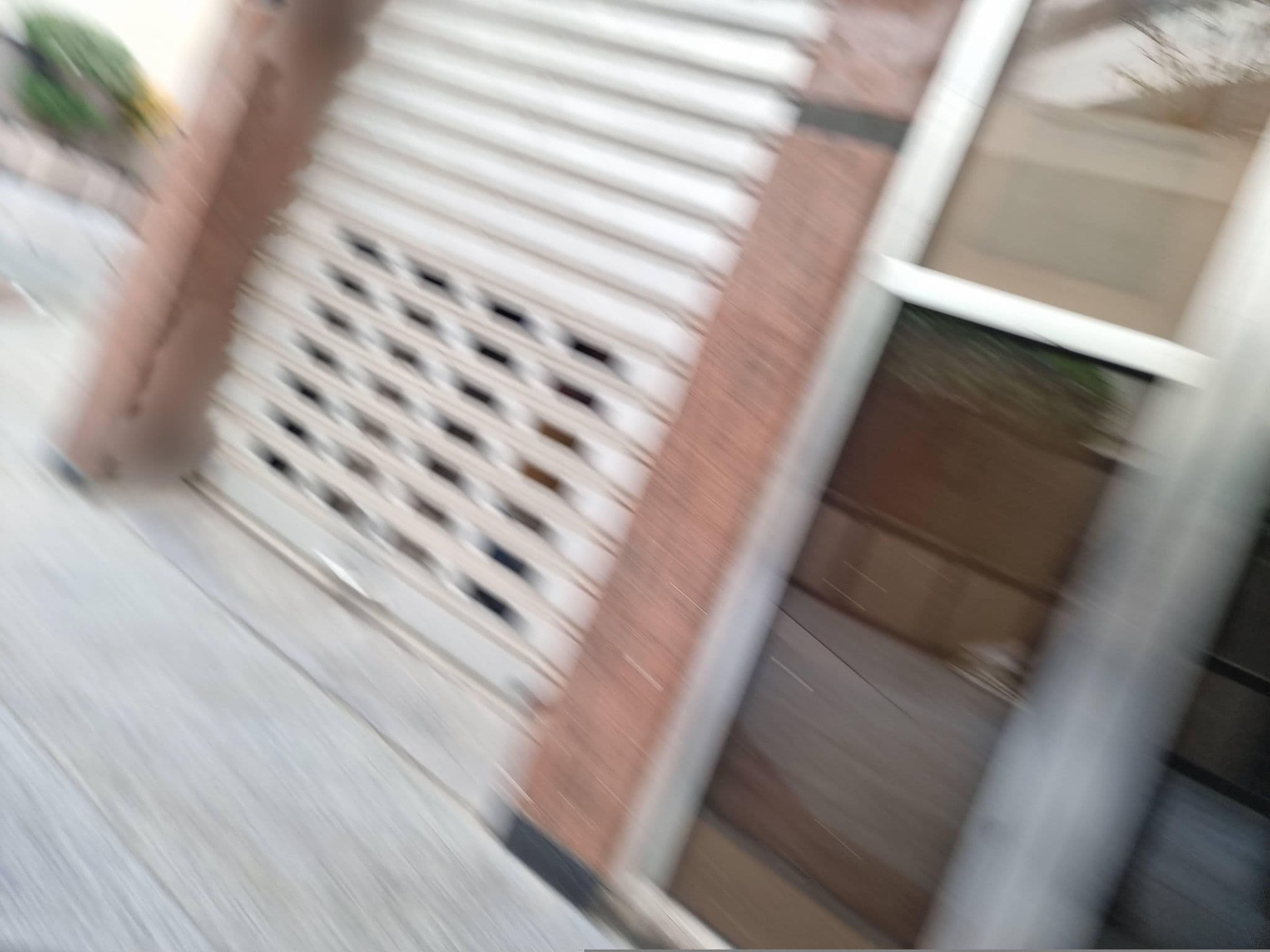 Street view near SixSeasons Hotel, Bur Dubai — © mapfool (CC BY-SA · Mapillary)