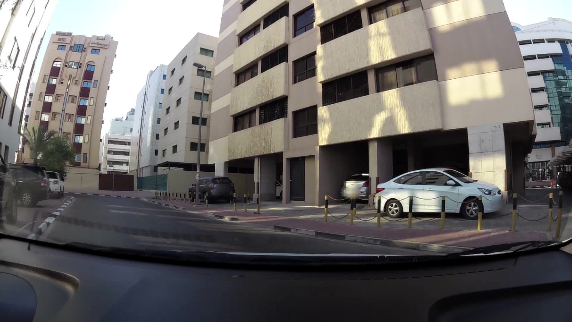 Street view near Dreamland Hotel, Ar Riqqah — © kaartcam (CC BY-SA · Mapillary)