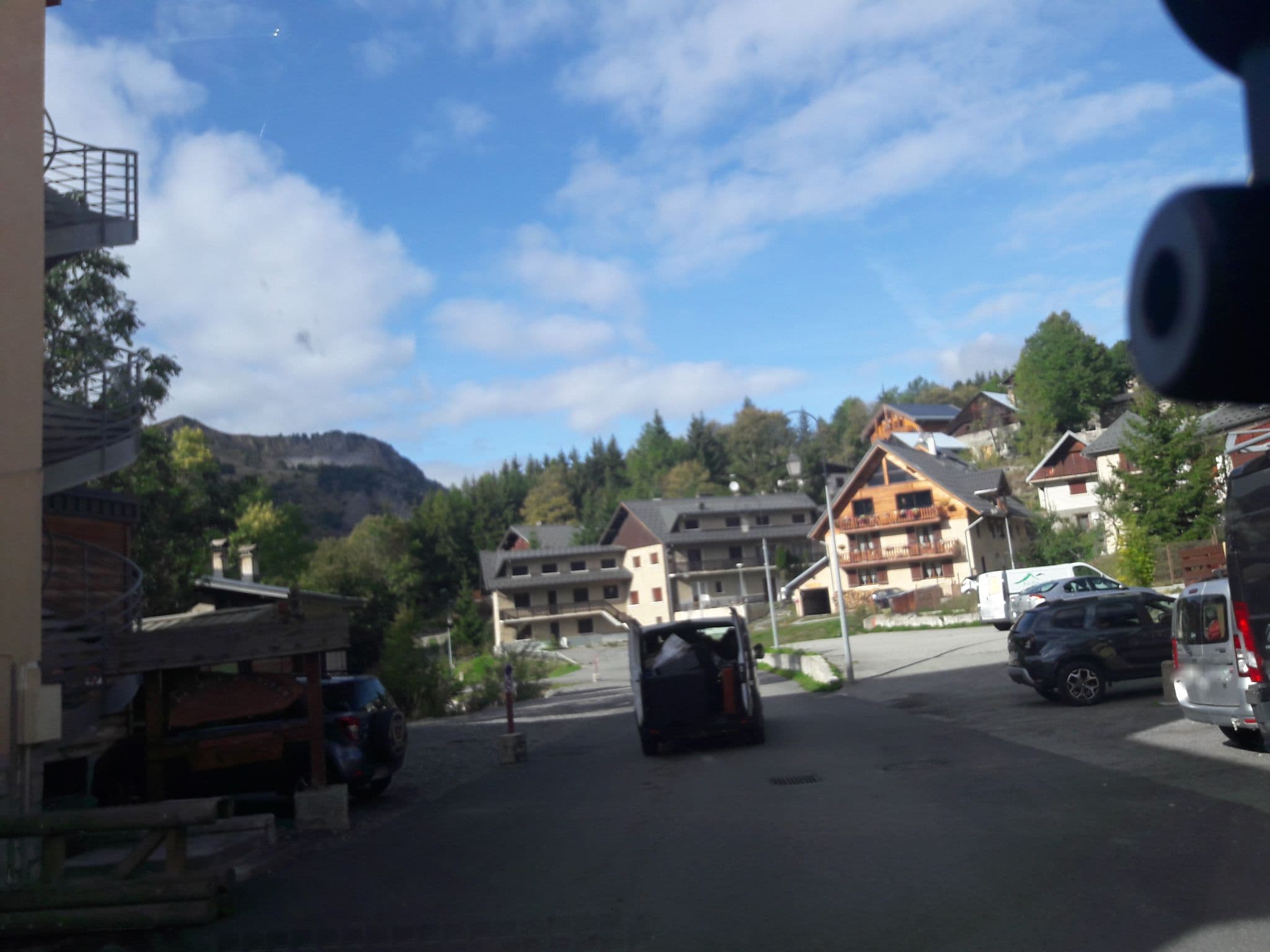 Street view near La Joie de Vivre, Valloire