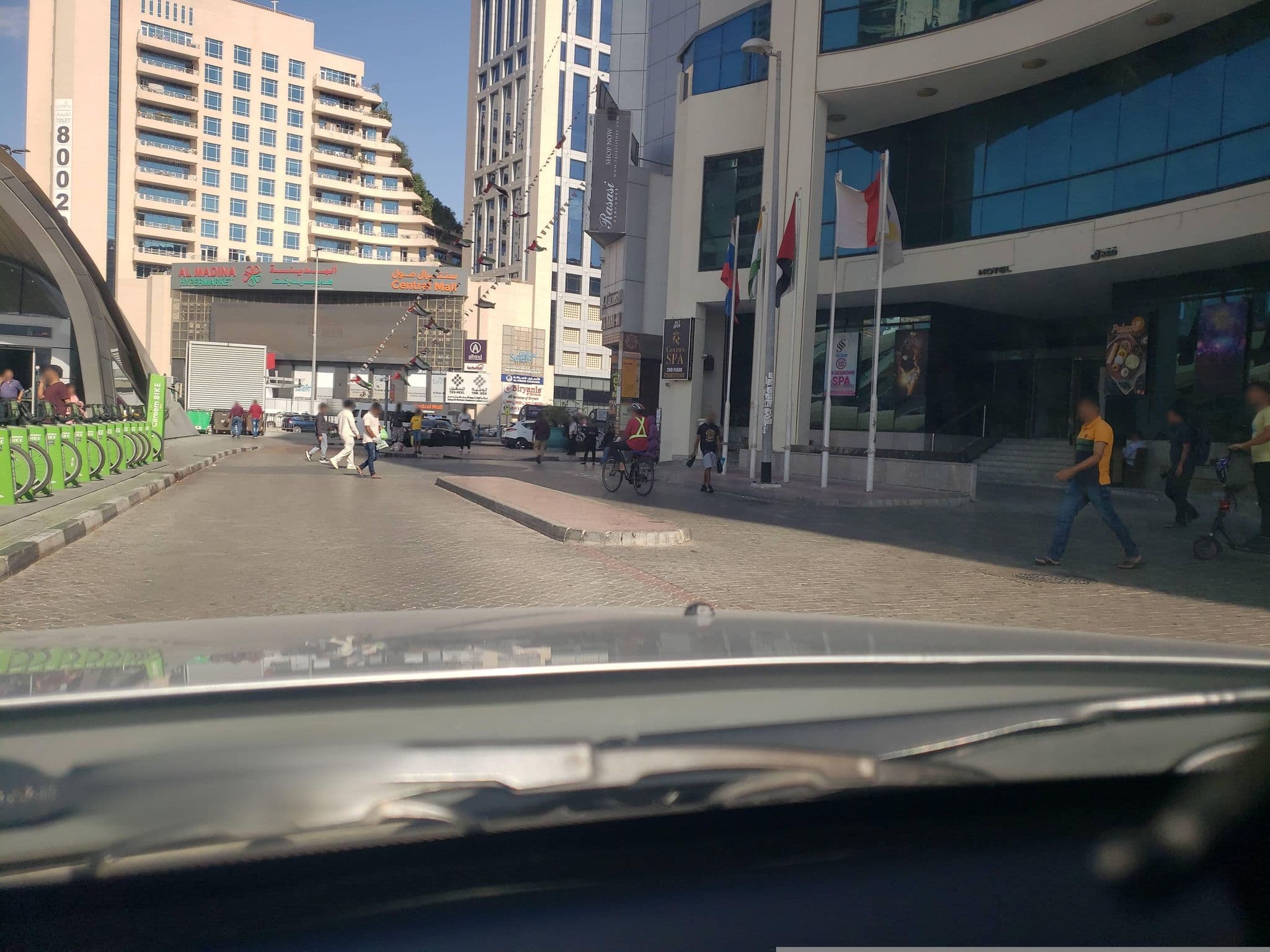 Street view near Regal Plaza Hotel, Bur Dubai — © mapfool (CC BY-SA · Mapillary)