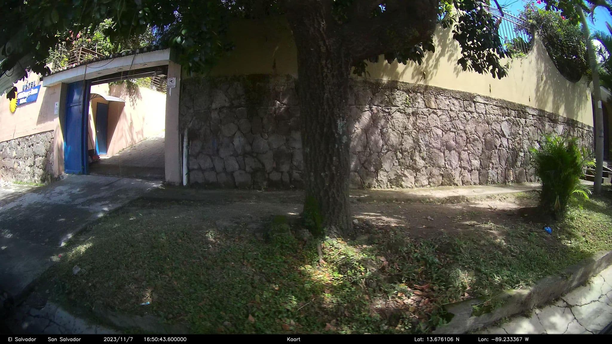 Street view near Hotel All Days Inn & Out, Antiguo Cuscatlán — © kaart_2 (CC BY-SA · Mapillary)