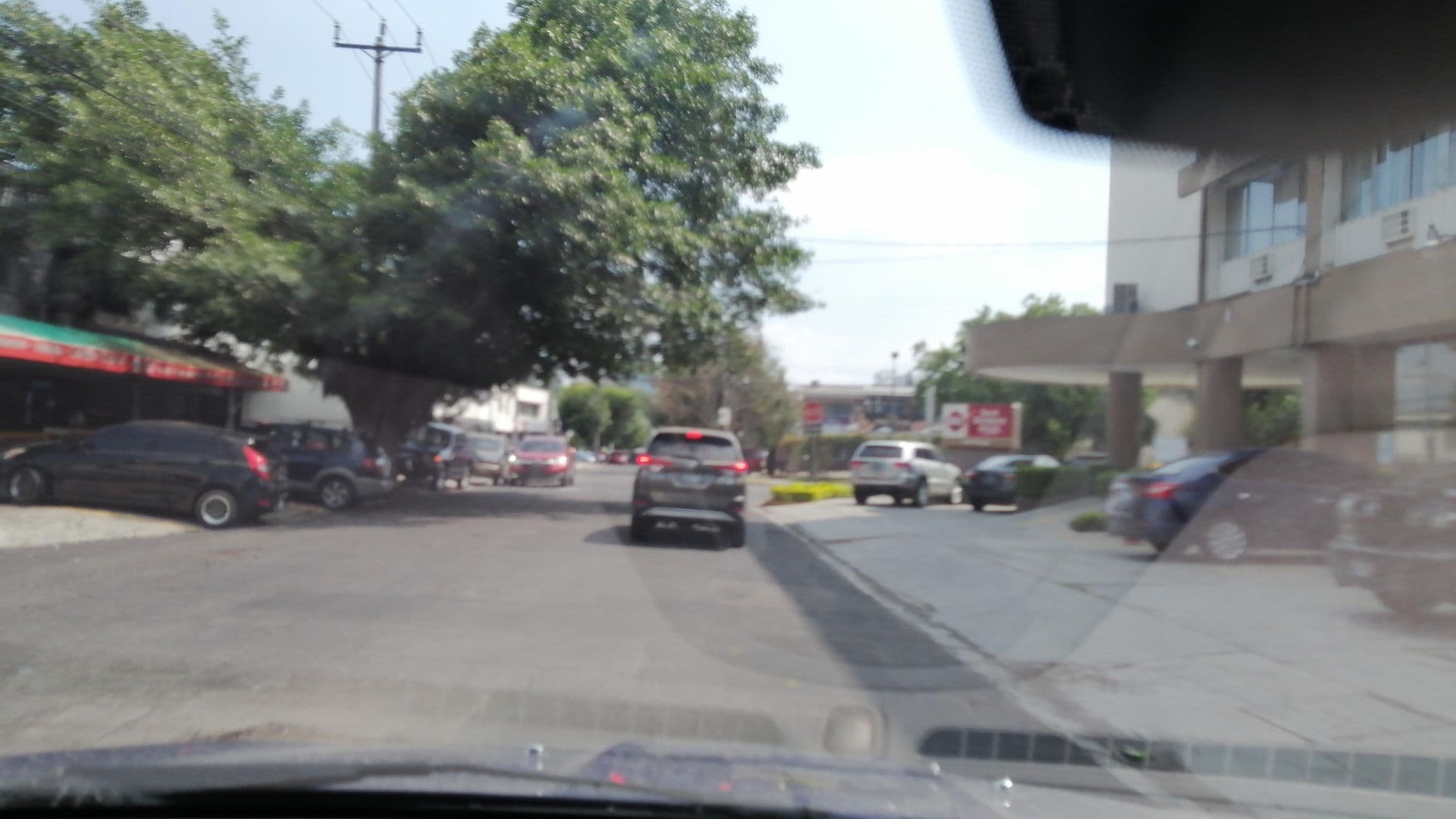 Street view near Hotel Terraza, Antiguo Cuscatlán — © richardcontre (CC BY-SA · Mapillary)
